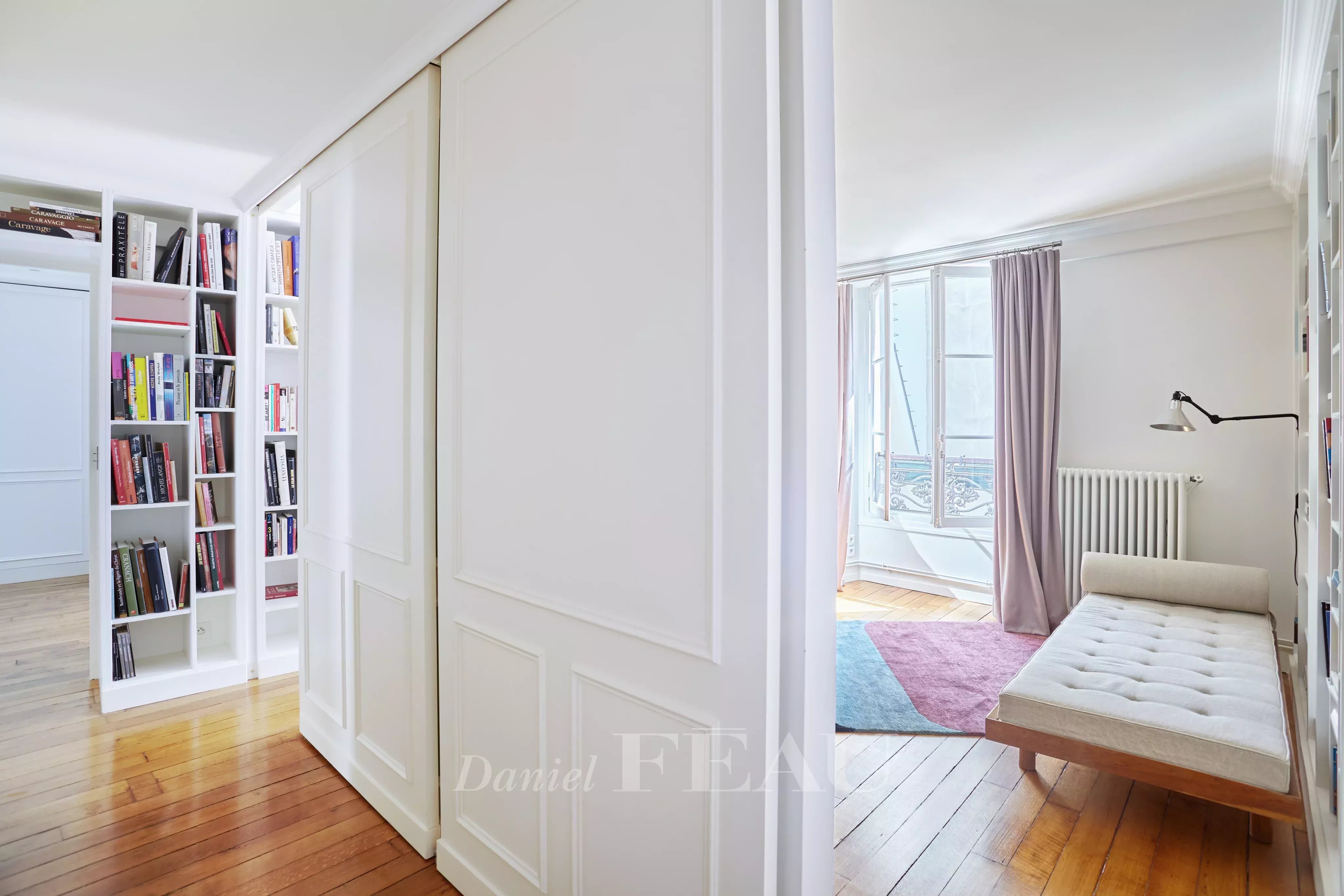 Sale Apartment Paris 7th