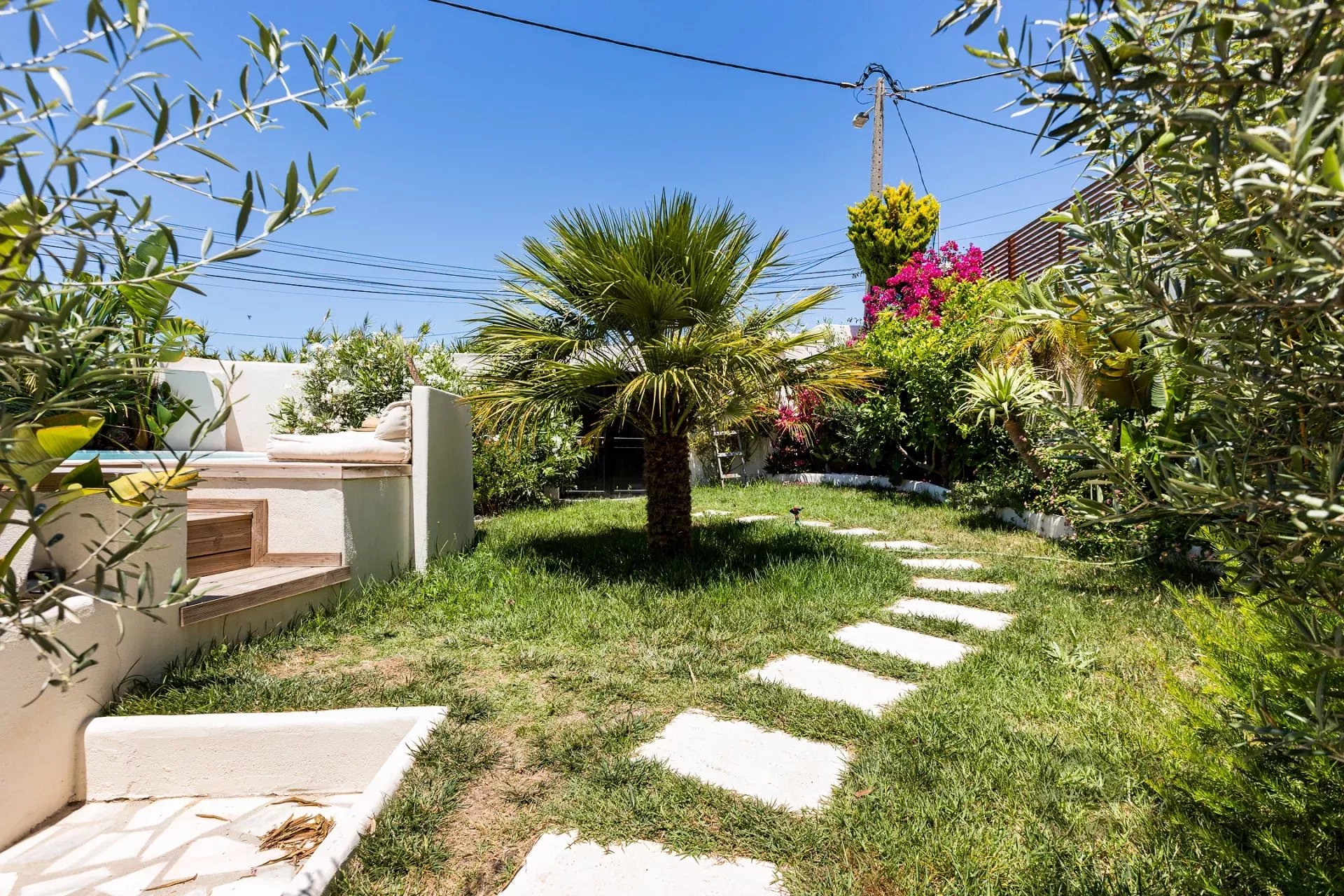 Exceptional villa overlooking the Tagus estuary and the sea 86007017 image 2
