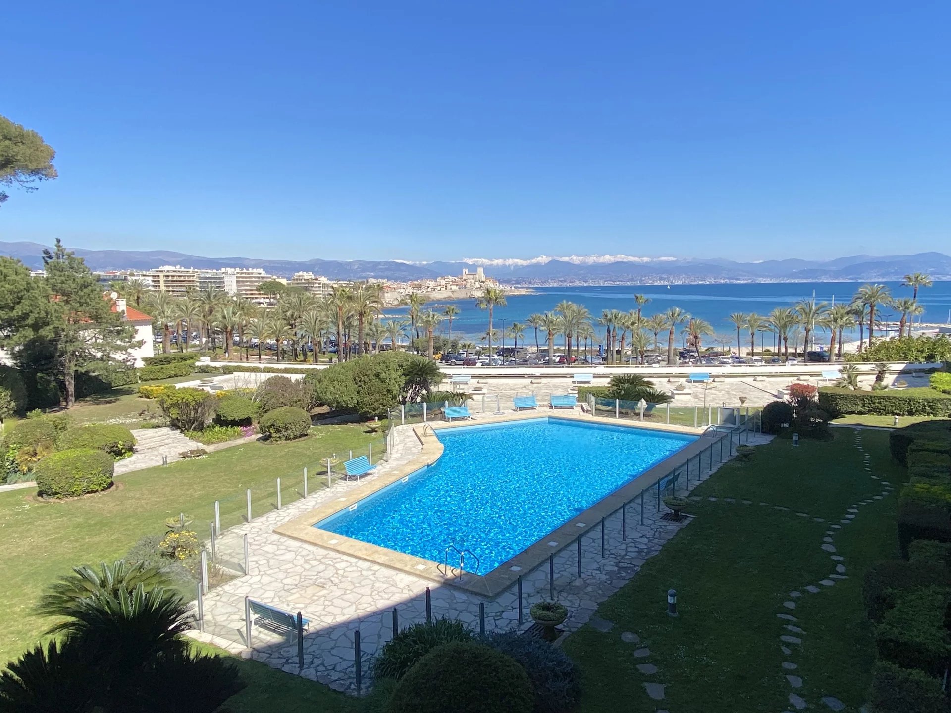 ANTIBES- PONTEIL