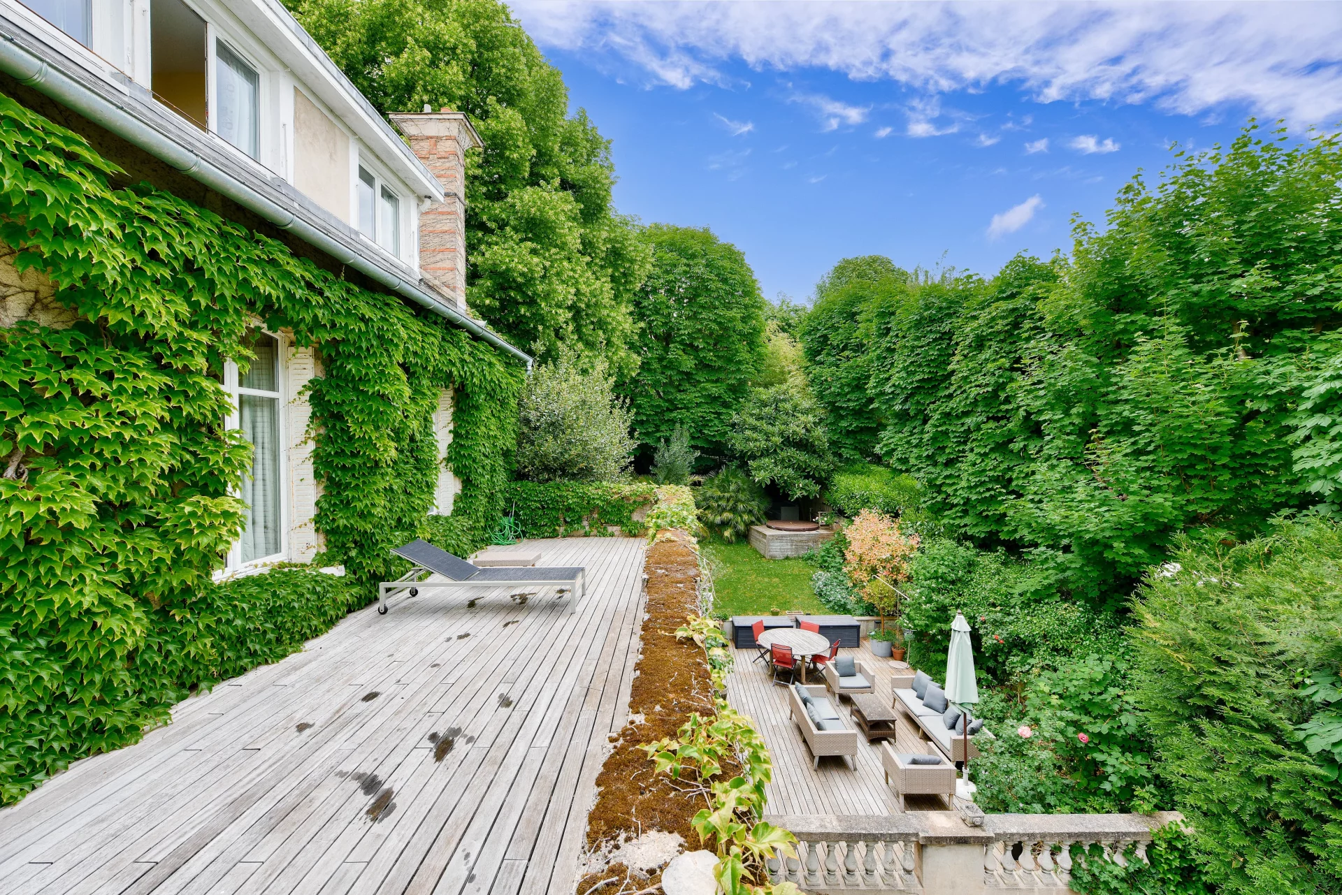 Saint-Cloud - MONTRETOUT