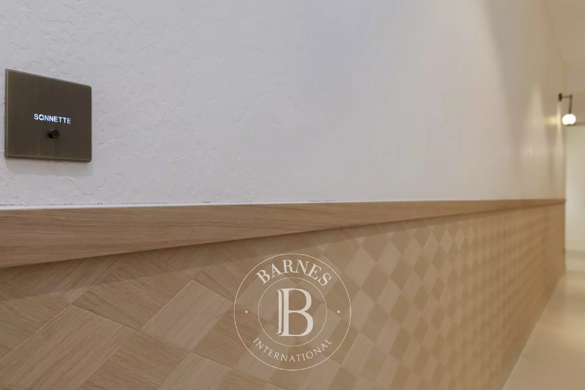 Daire Paris 8ème - picture 19