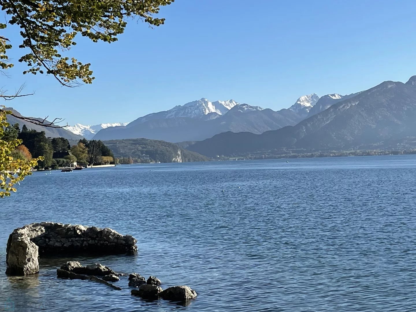 Exclusivité. Belle propriété, 10 mn ANNECY centre.