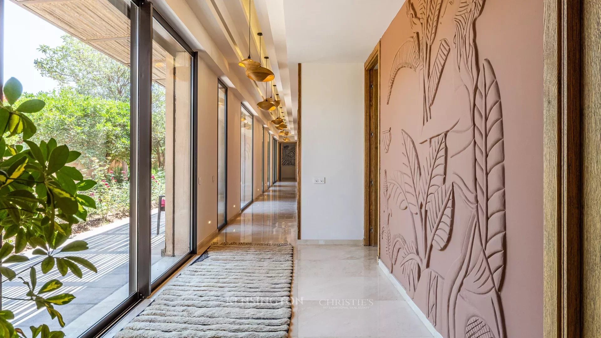 5 Bedroom Villa/Townhouse's Image 17