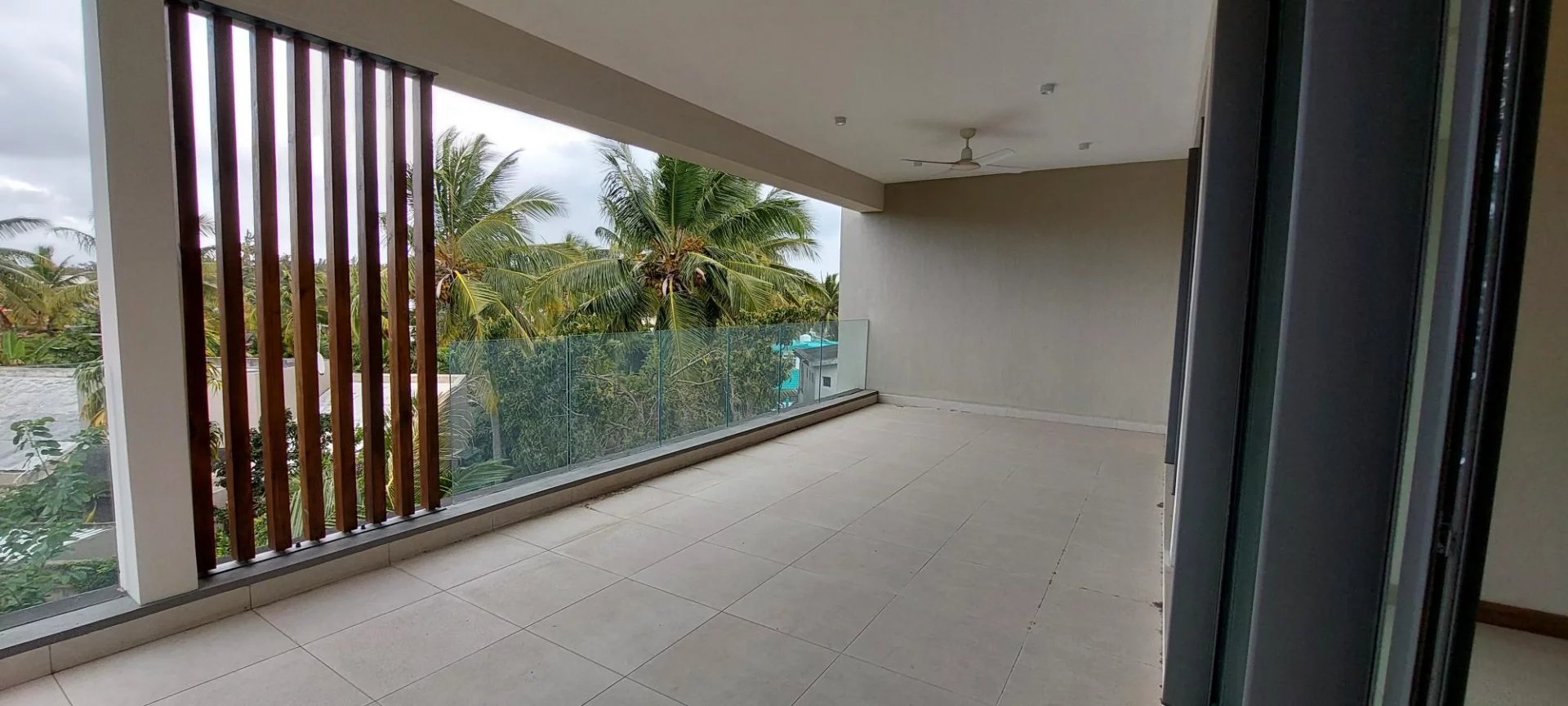 POINTE AUX CANNONIERS - Apartment with a rooftop terrace and pool - 2 bedrooms