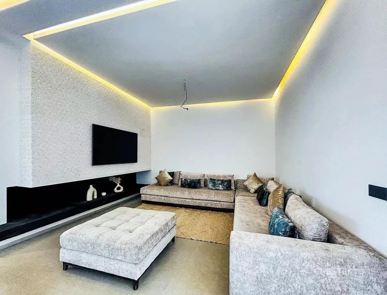 Image of Villa - 5 Bedrooms for Sale in Marrakech-Ménara-Marrakech-Morocco, Image 32