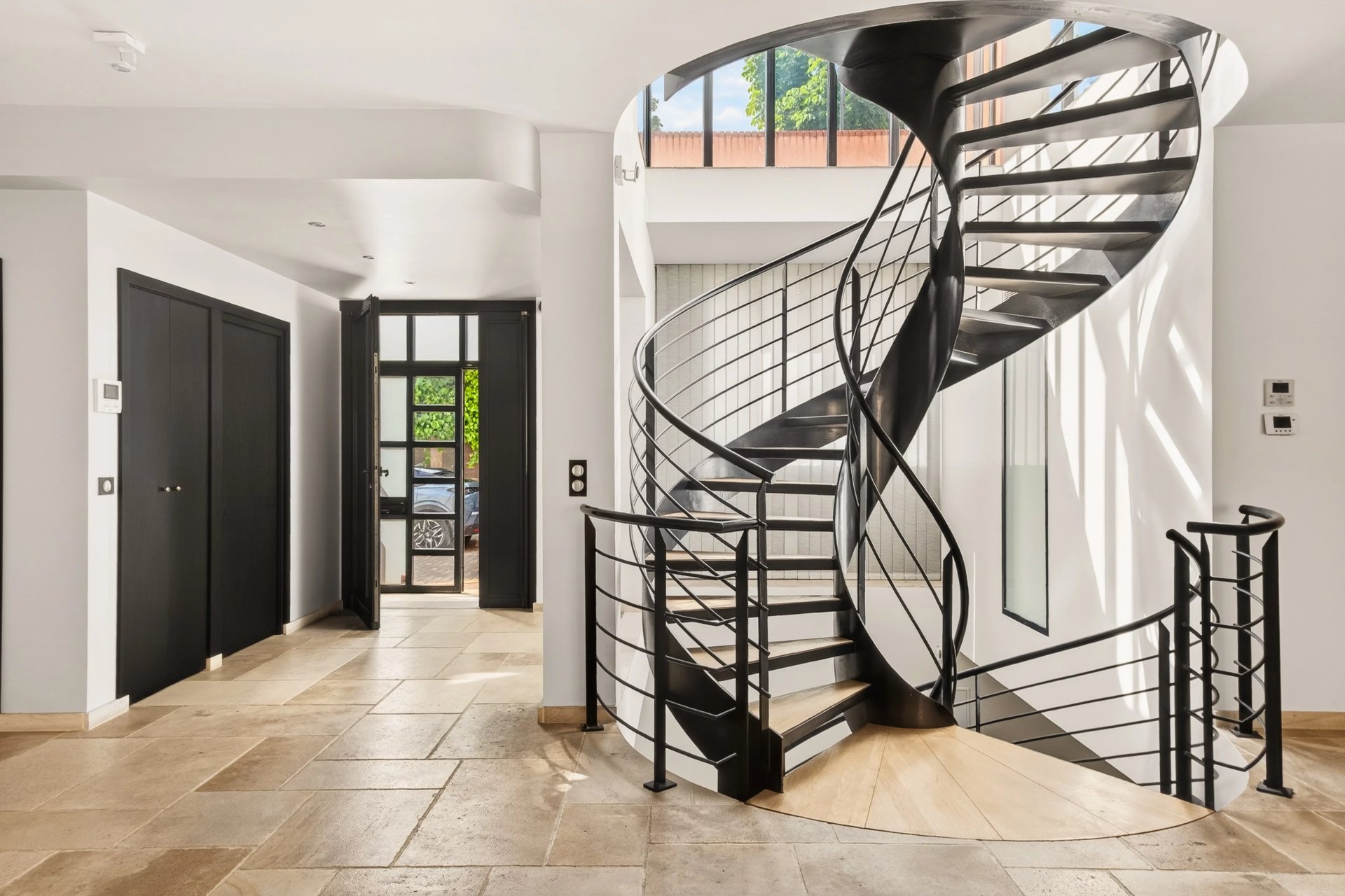 4 Bedroom Villa/Townhouse's Image 11