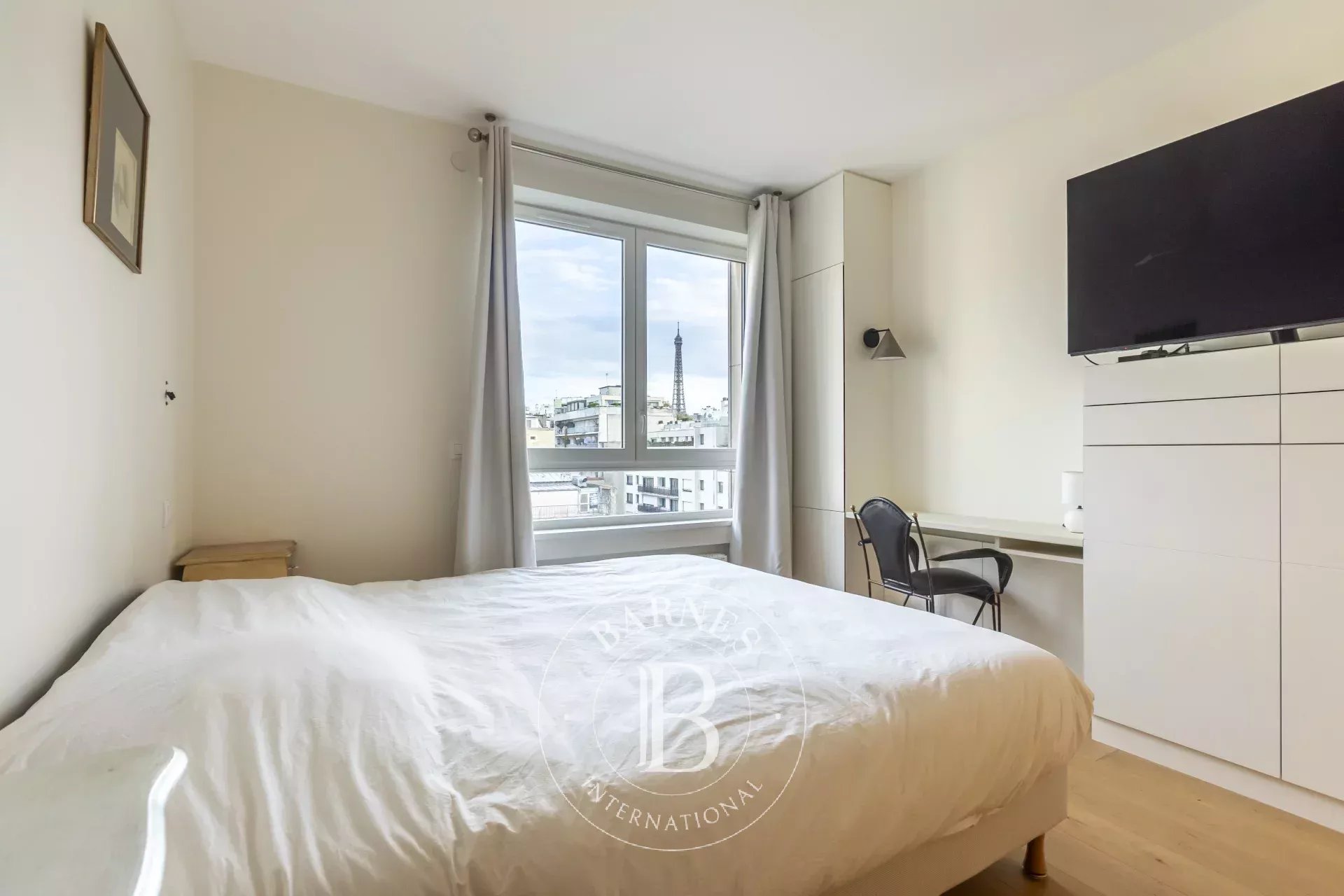 Exclusive listing - Paris 16 - Trocadéro/Victor-Hugo - 3 bedrooms - Unobstructed view - picture 9