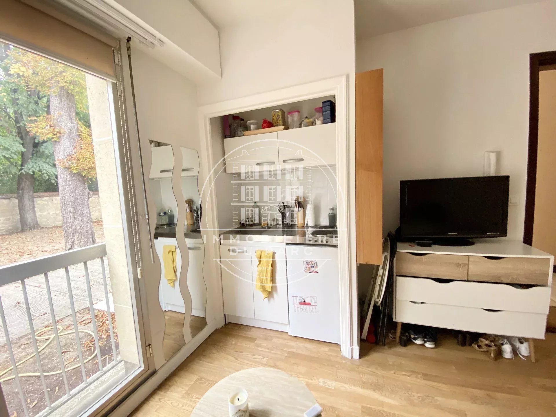 Kitchen Wooden floor