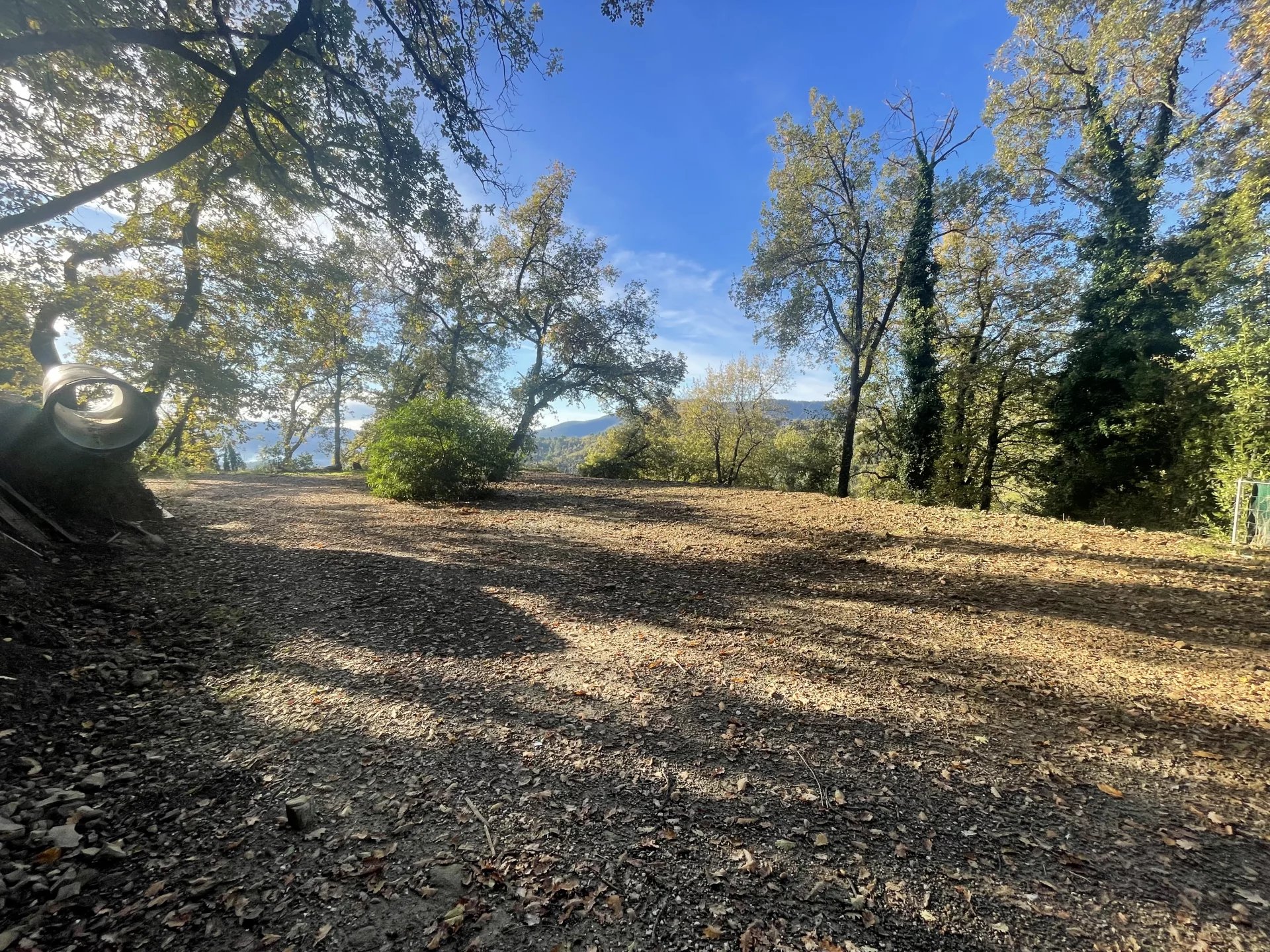 Parking à vendre, 2439 m², Berre-les-Alpes
