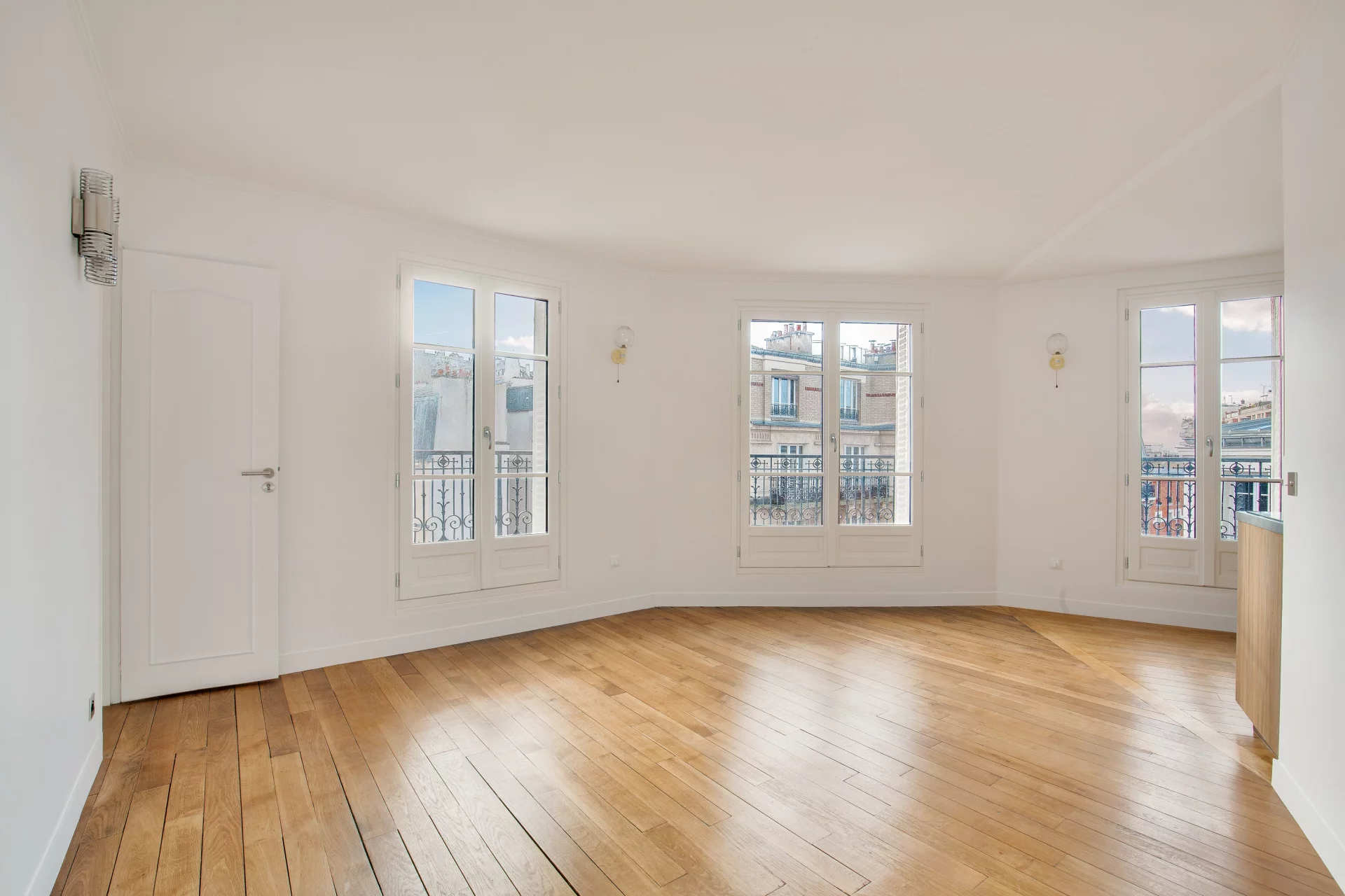 Paris 18e - LAMARCK-CAULAINCOURT / RUE FRANCOEUR