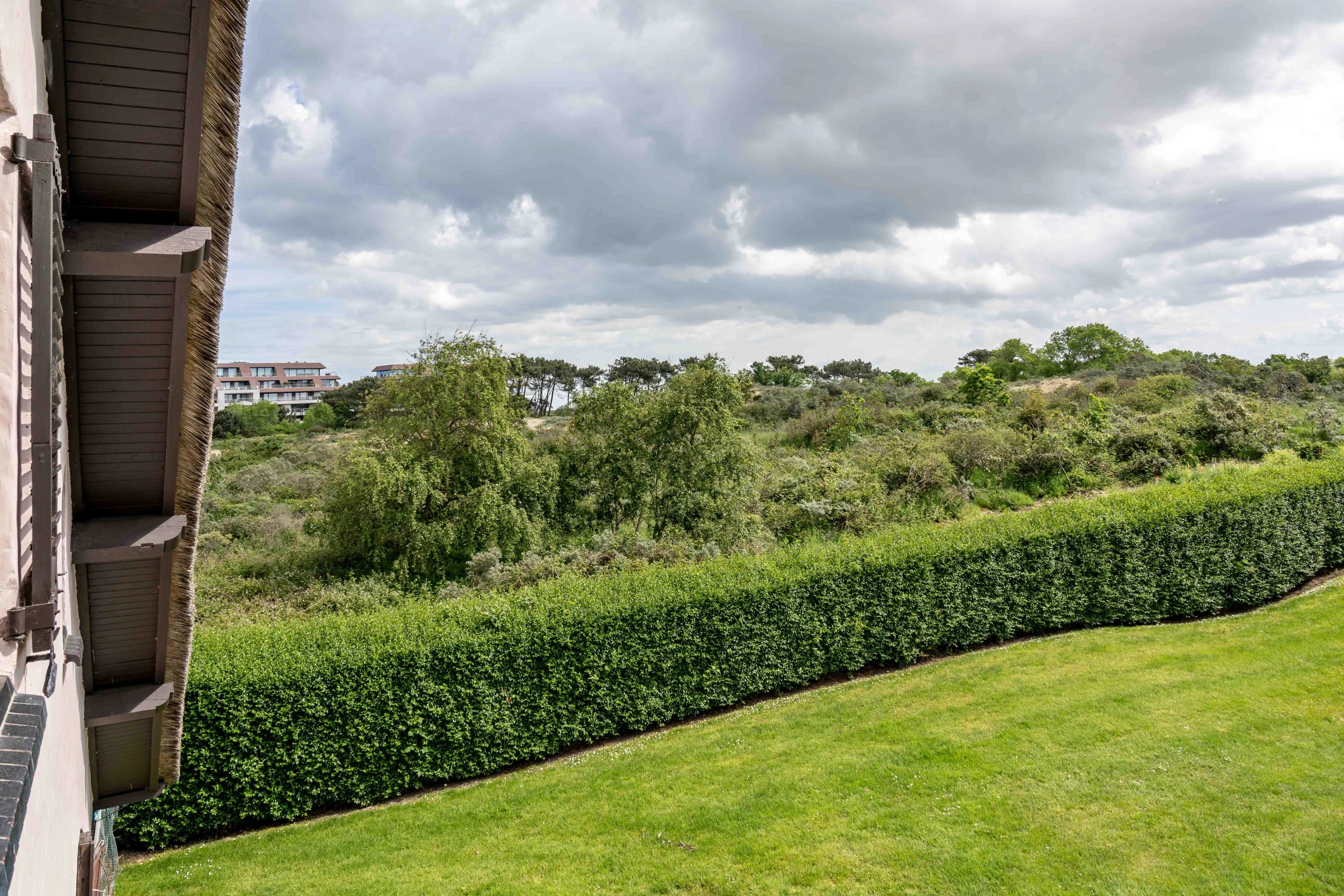 LE ZOUTE: VILLA  ATTENANTE AU ZWIN