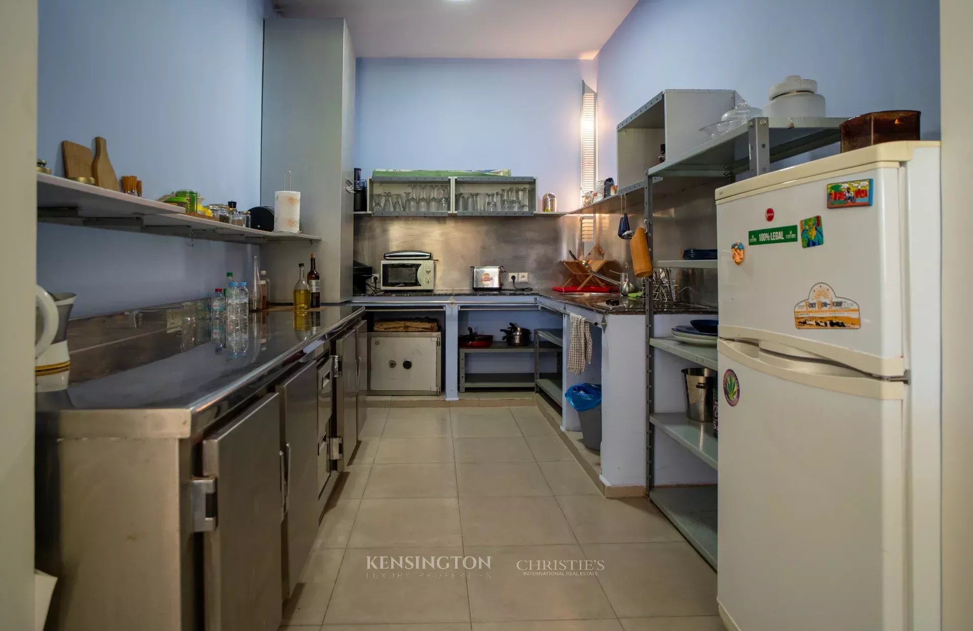 6 Bedroom Villa/Townhouse's Image 38