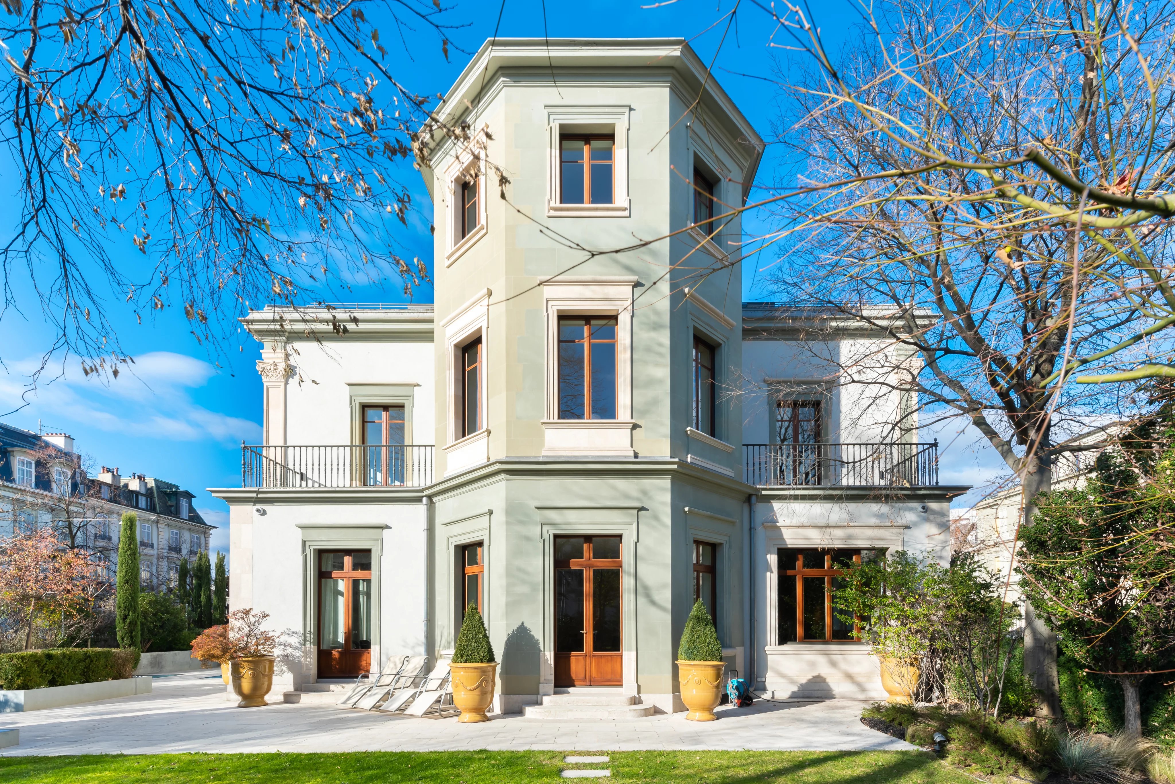 Beautiful Mansion in Geneva - Switzerland