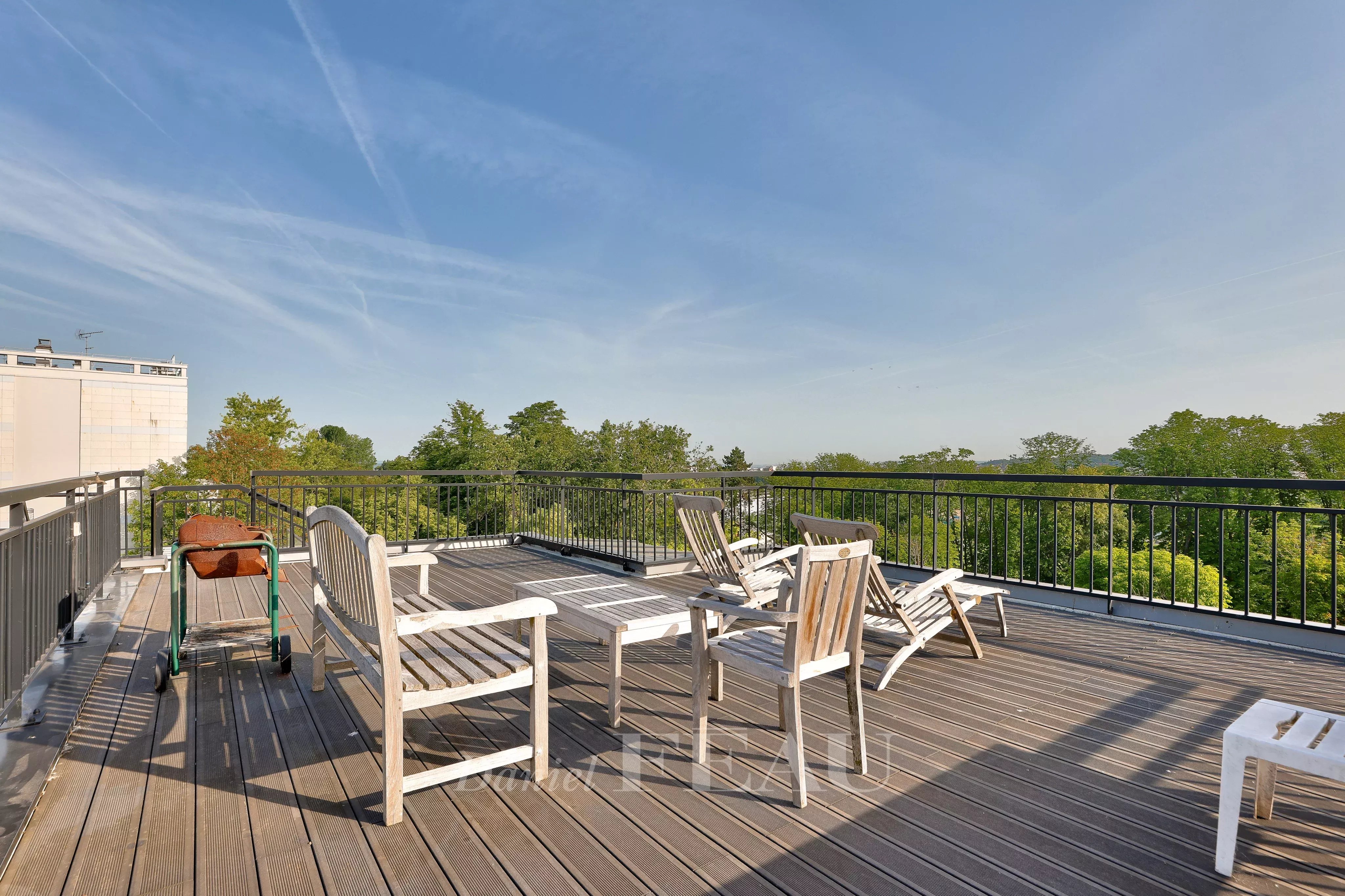 Sale Apartment Garches