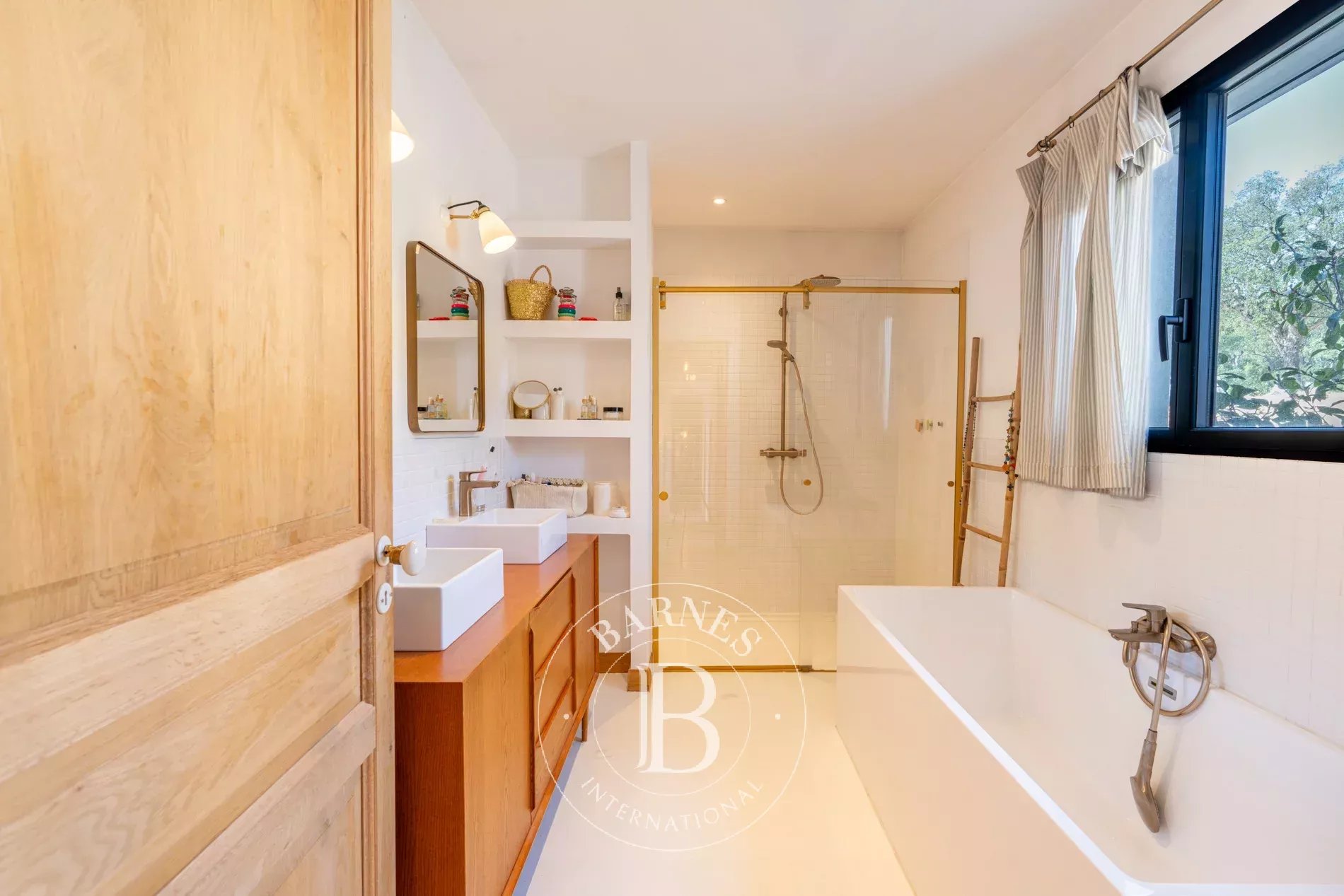 Villa Sainte-Lucie-de-Porto-Vecchio - picture 8