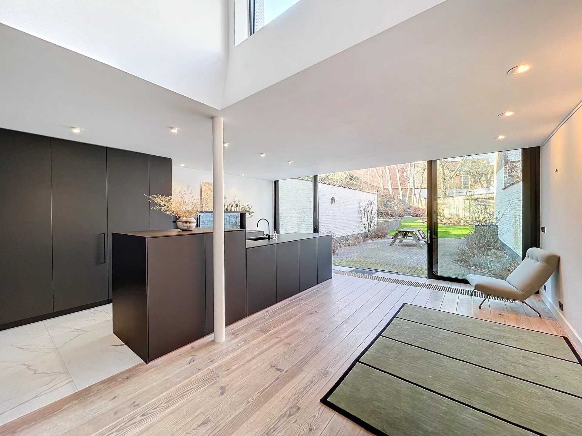 Lesbroussart - Flagey: Renovated house with taste and a beautiful garden