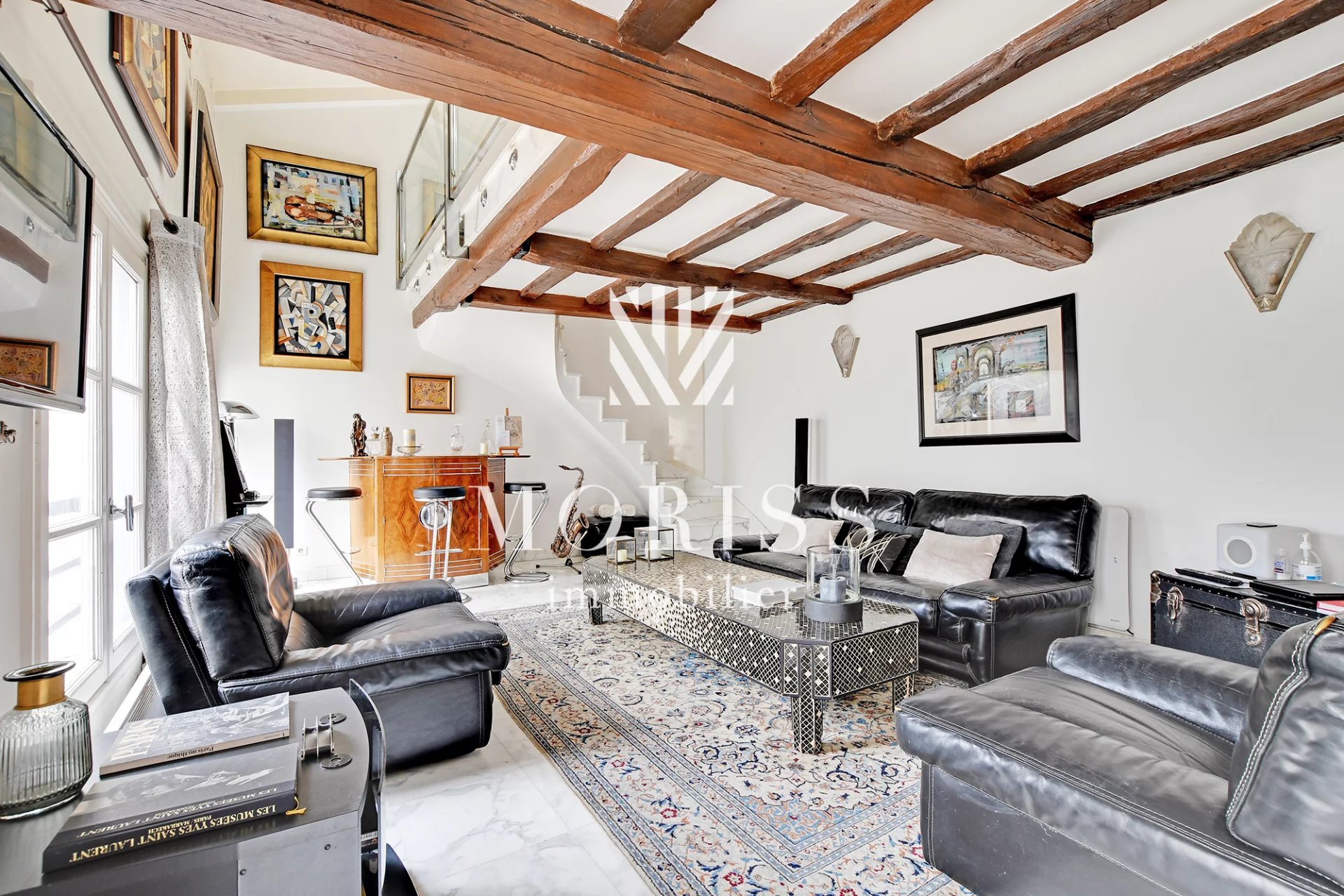 Paris 1 Appartement 3 pièces en dernier étage + terrasse de 35 m - Image Array