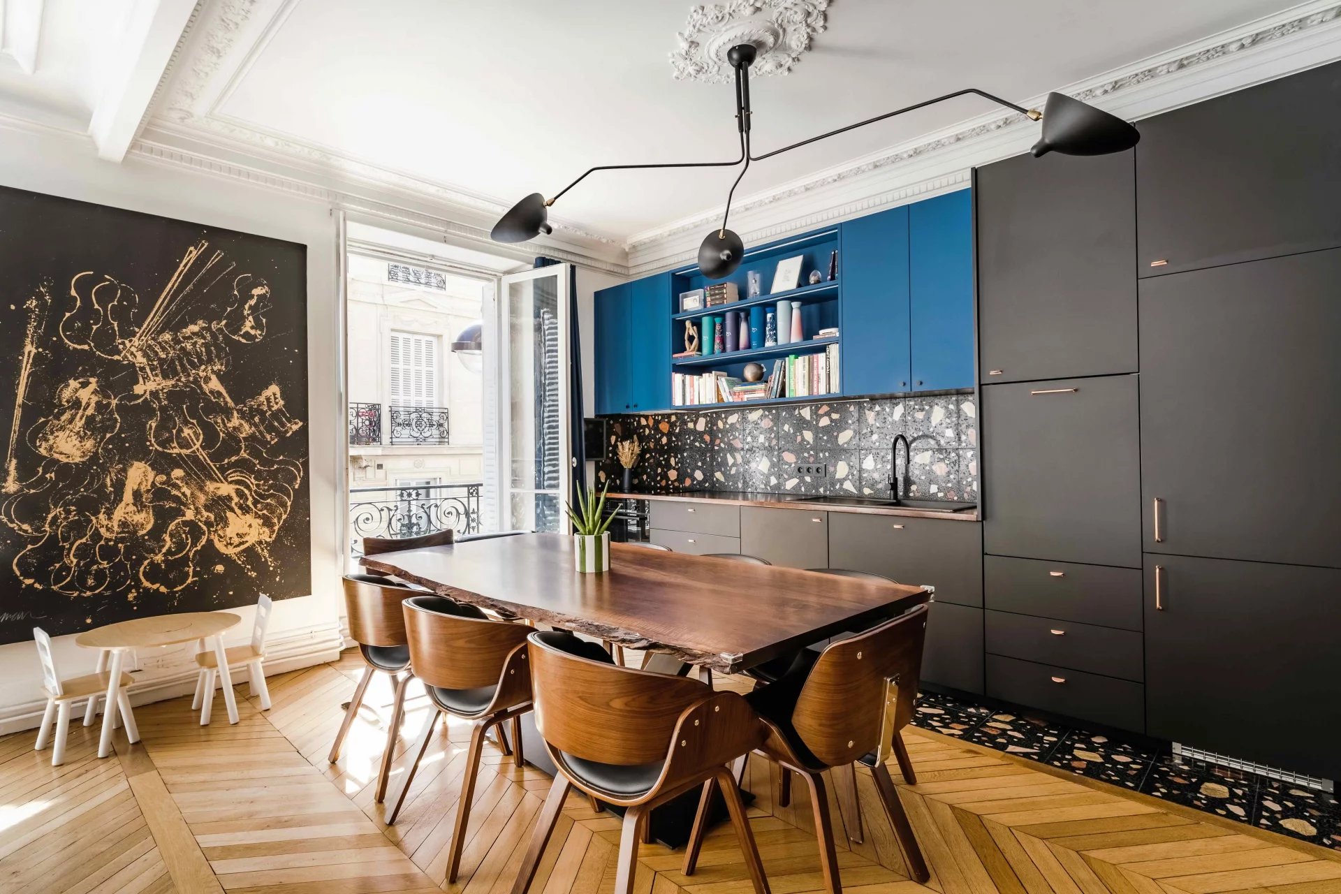 A vendre – Paris 8e Monceau / Miromesnil – Appartement familial - Image Array