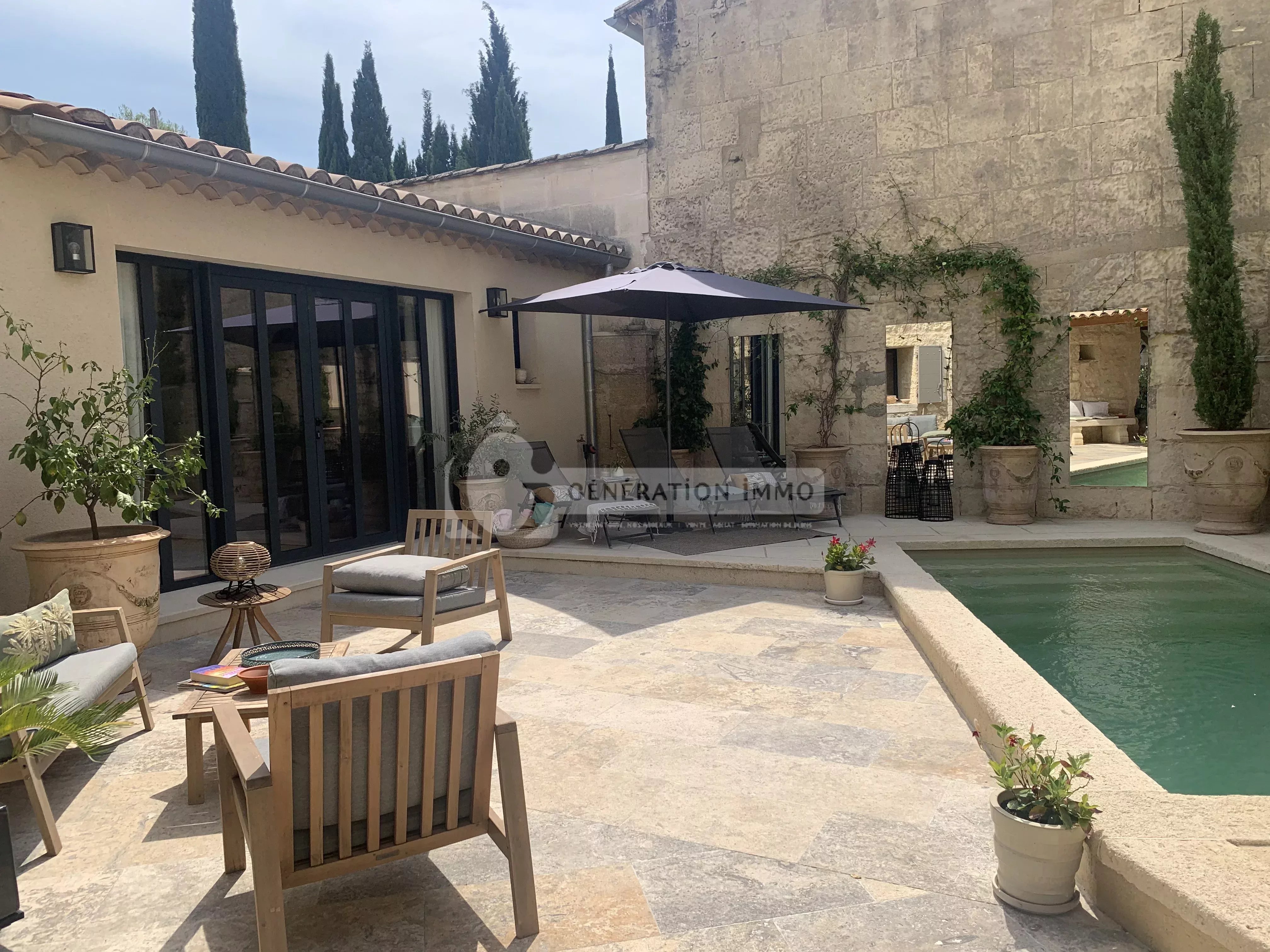Agence immobilière de 