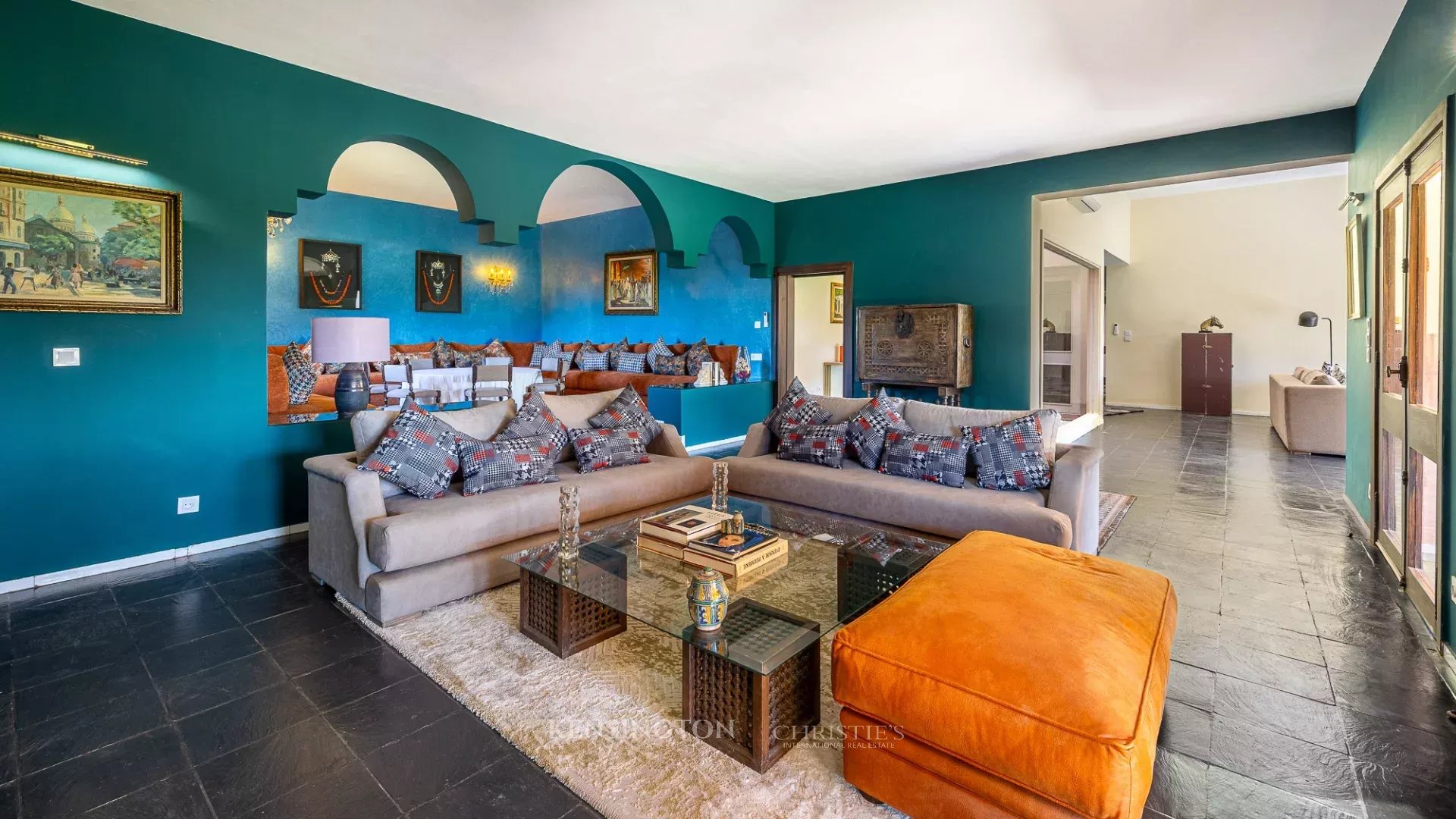 5 Bedroom Villa/Townhouse's Image 18