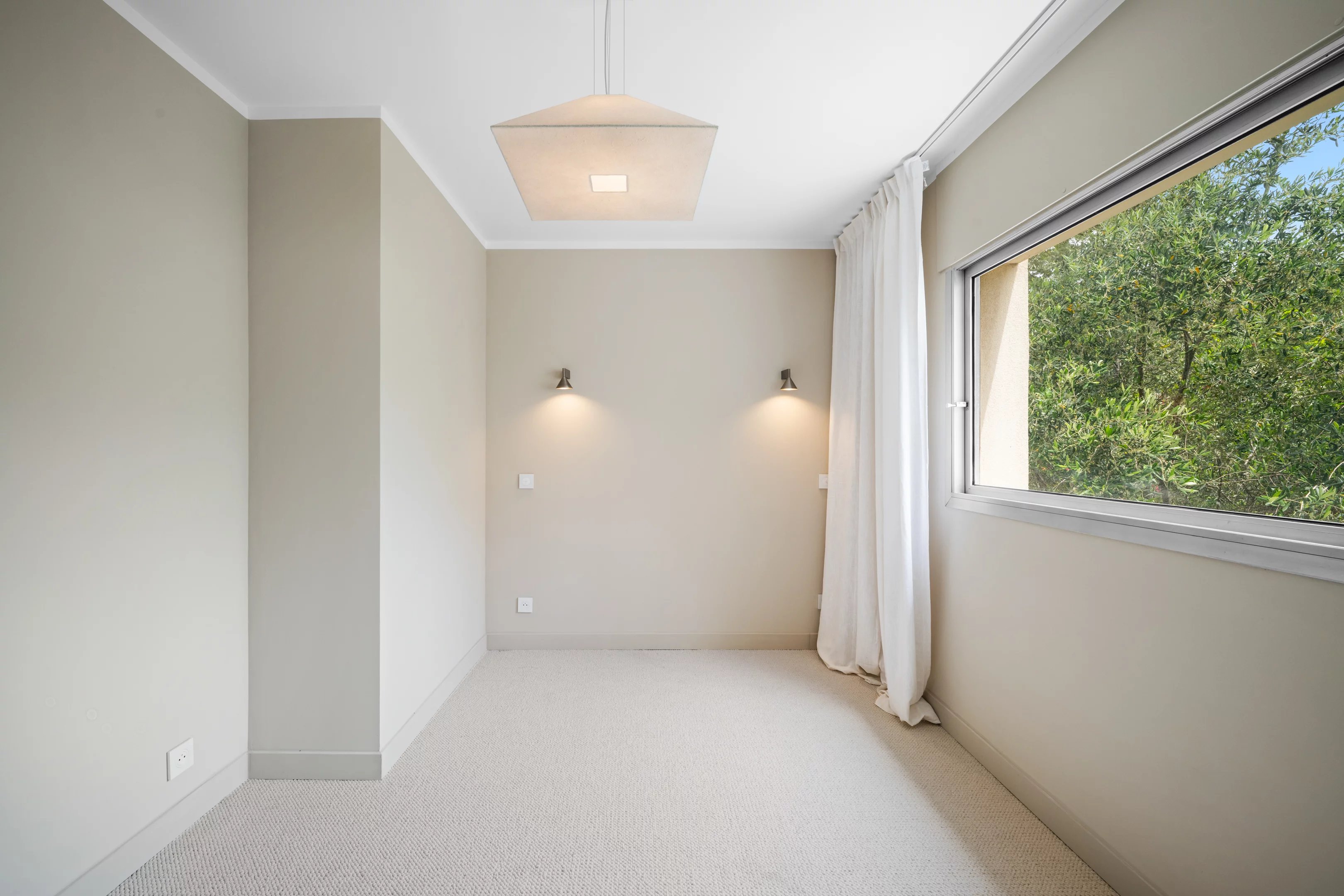 Bas Cimiez – Appartement rénové avec terrasses