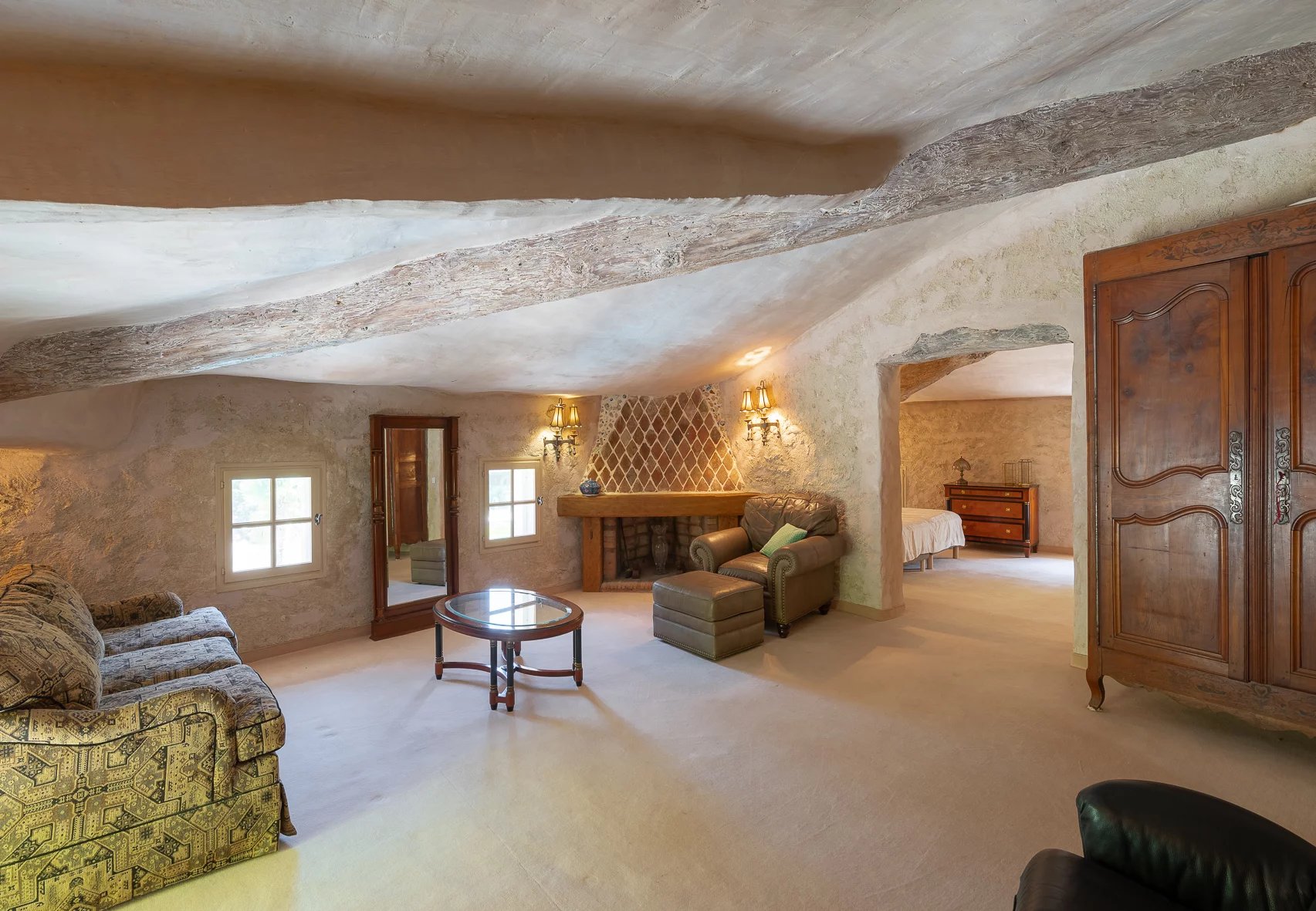 Magnificent 14th century property with pool  - Callian