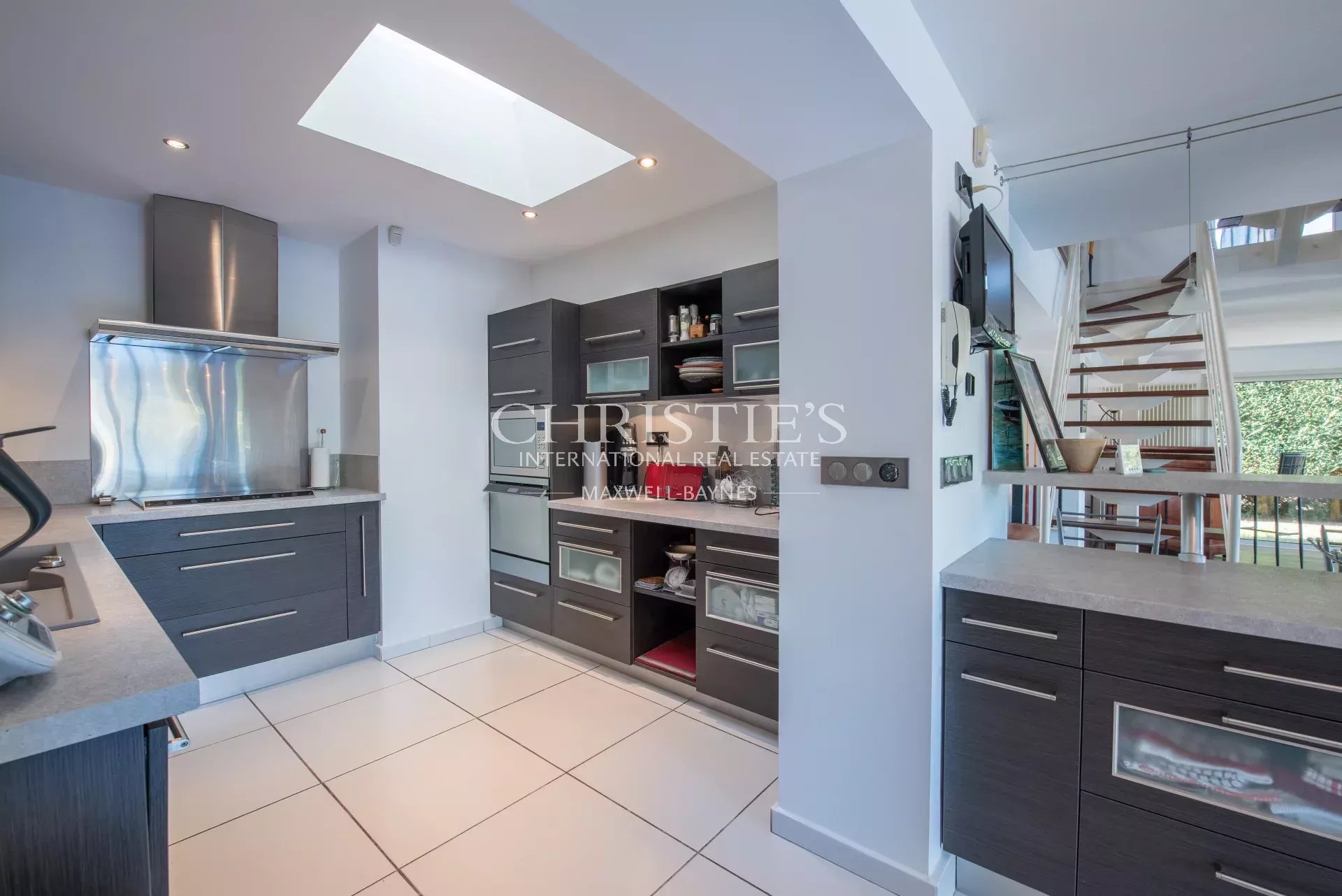 4 Bedroom Villa/Townhouse's Image 11