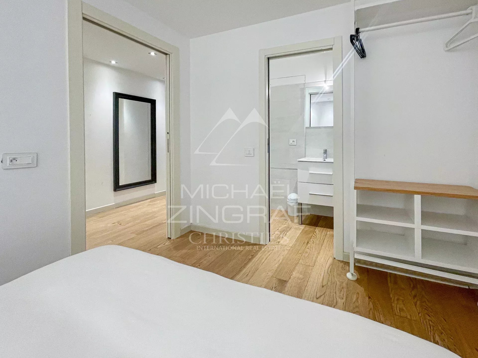 2 Bedroom Apartment/Flat's Image 8