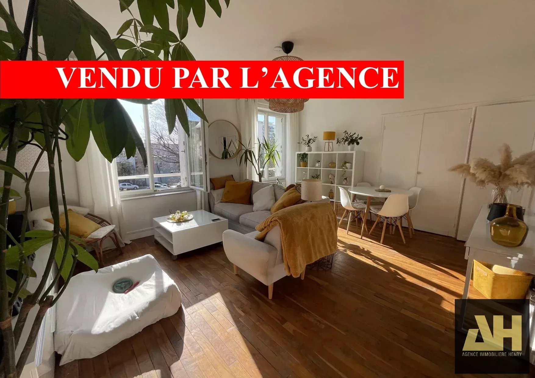 EXCLUSIVITE - BREST PROCHE KERICHEN - APPARTEMENT T3 - BEAUX PARQUETS