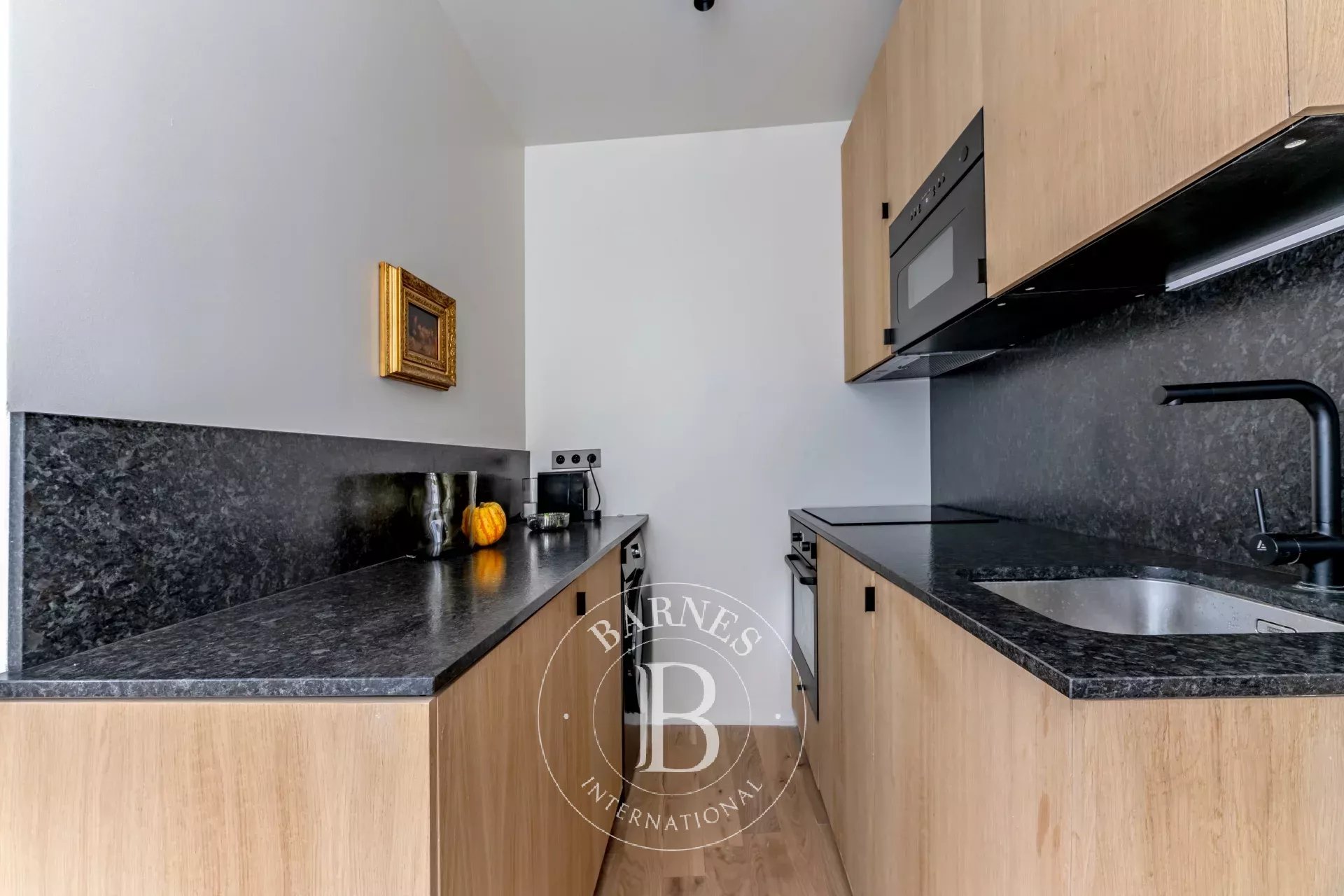 Daire Paris 1er - picture 7