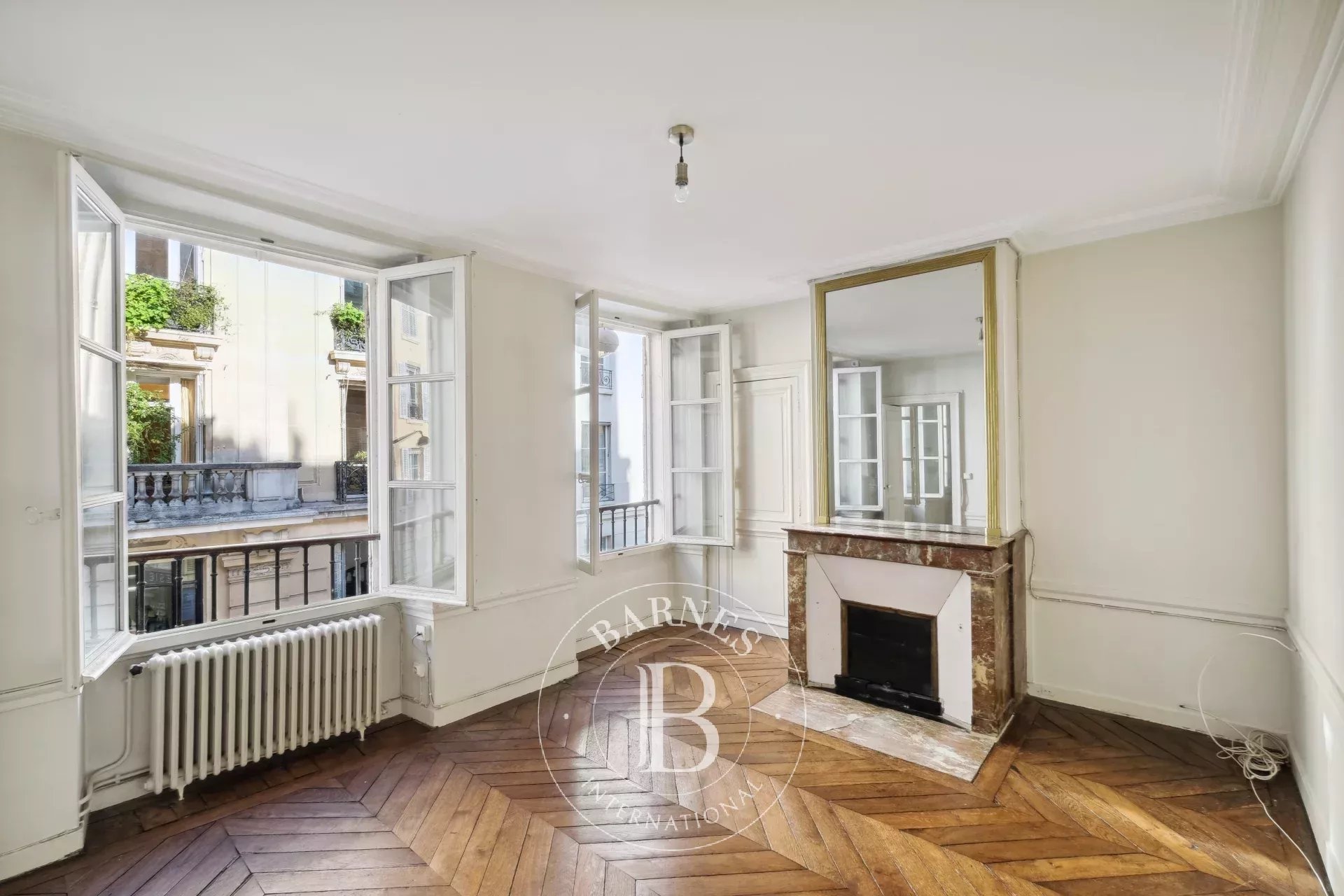 Odéon - Luxembourg - three rooms - bright