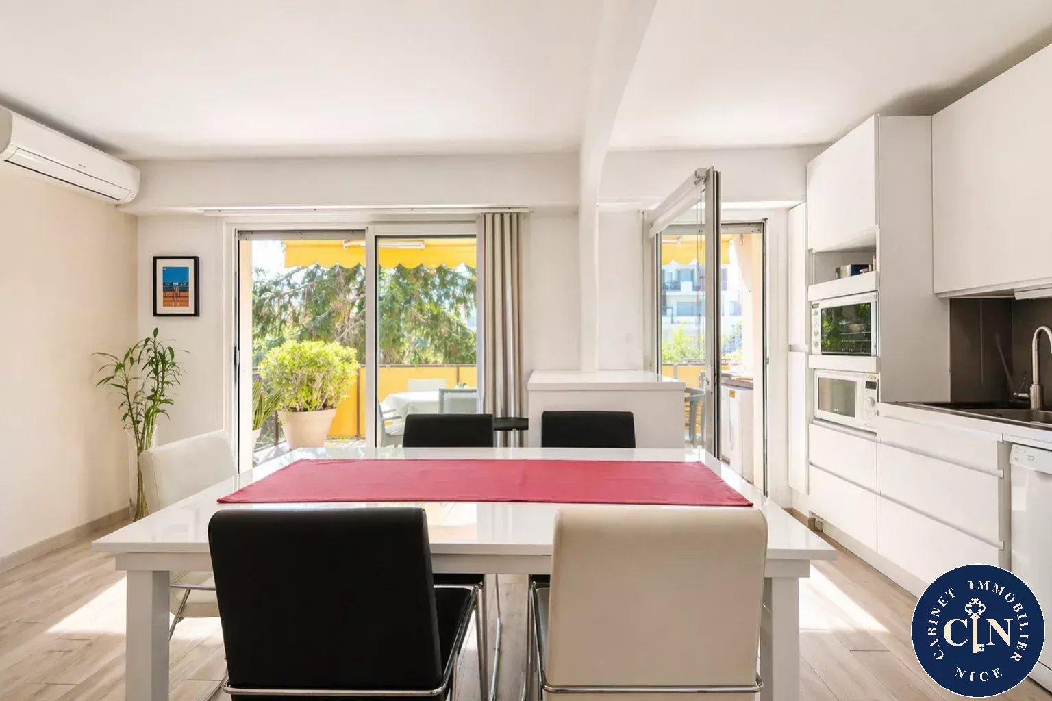 2 pièces 50 m² - Terrasse exposée sud - Chambrun — photo 10