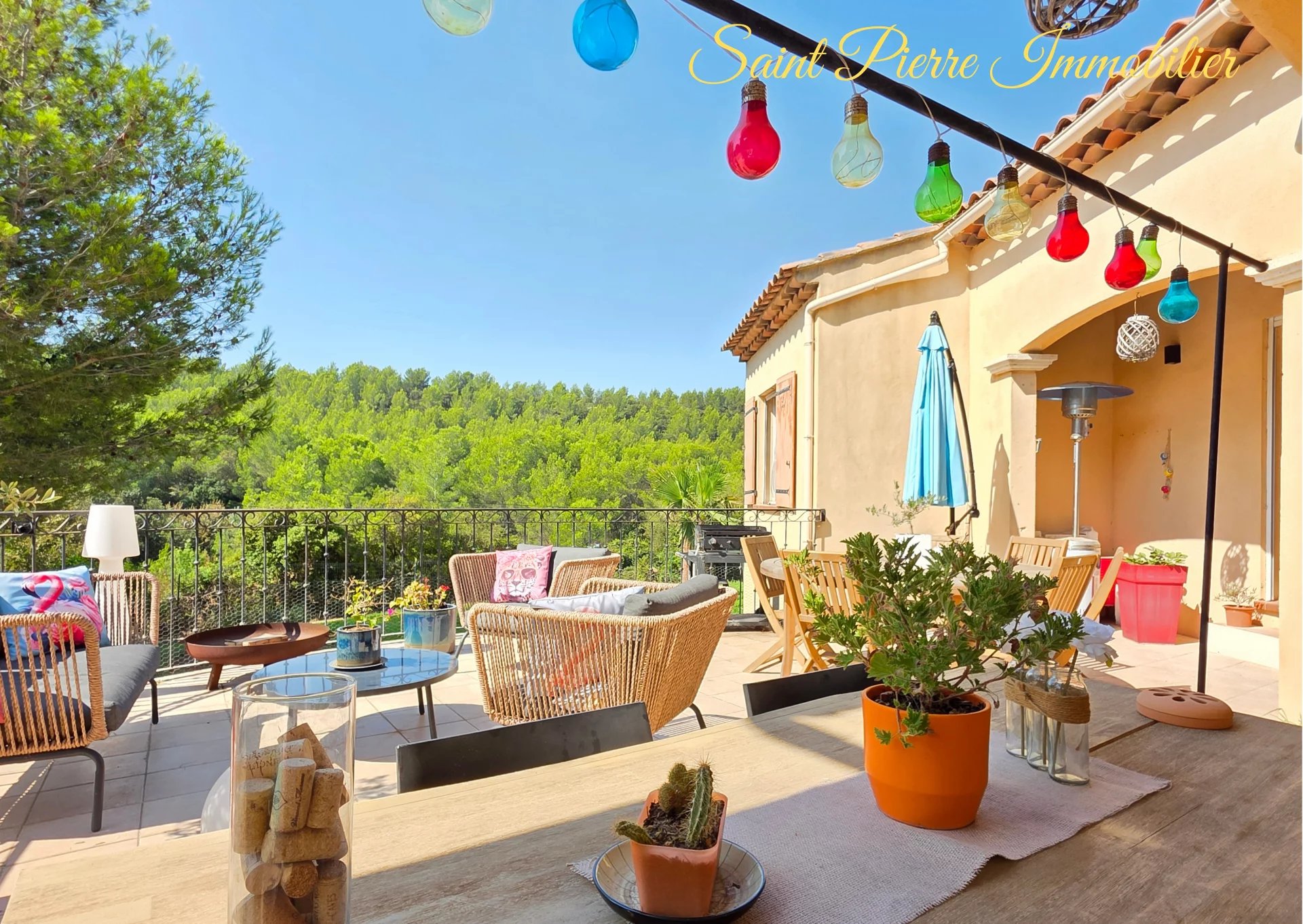 Agence immobilière de 