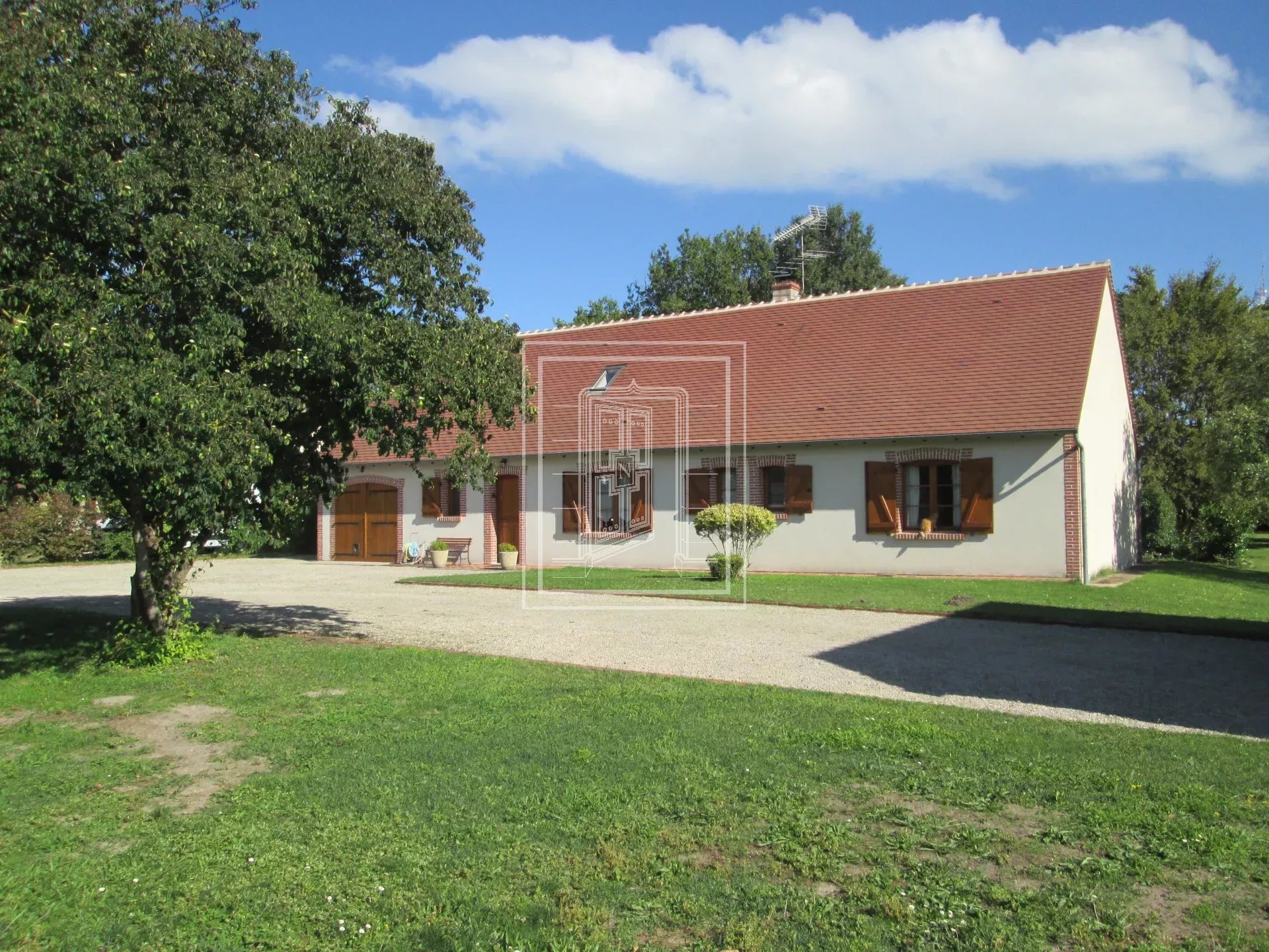 Dans quartier résidentiel, Nord de ROMORANTIN,