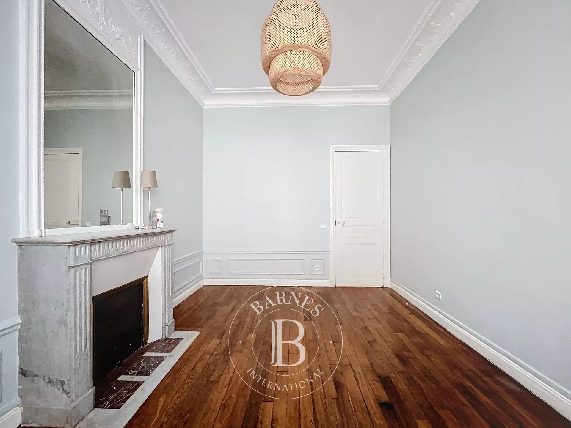 Daire Paris 18ème - picture 11