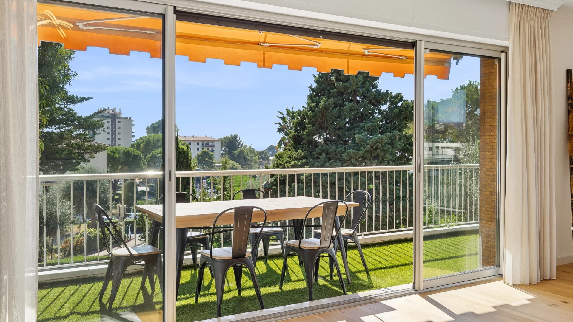 Agréable appartement au Cœur d'un Quartier Résidentiel