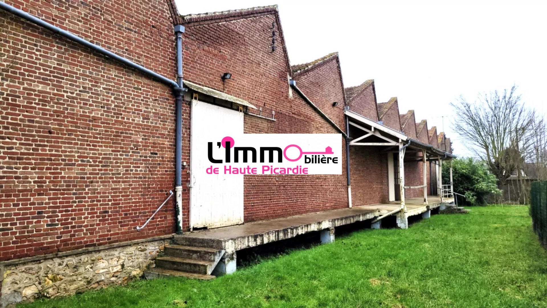 ENTREPOT A ROSIERES EN SANTERRE