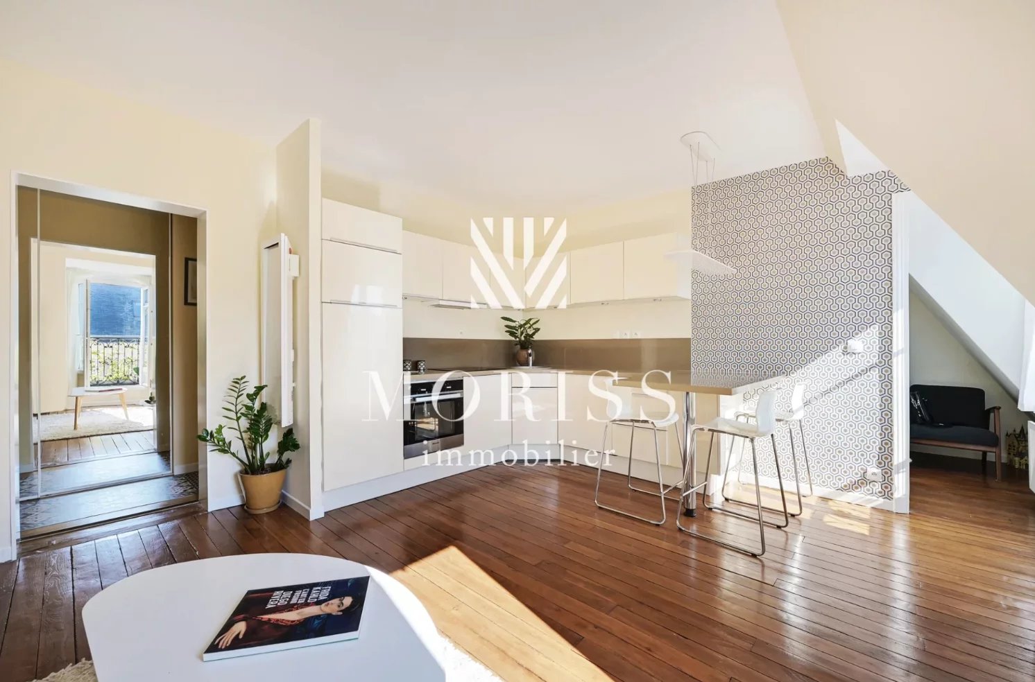 APPARTEMENT 2PIECES - 75011 - Image Array