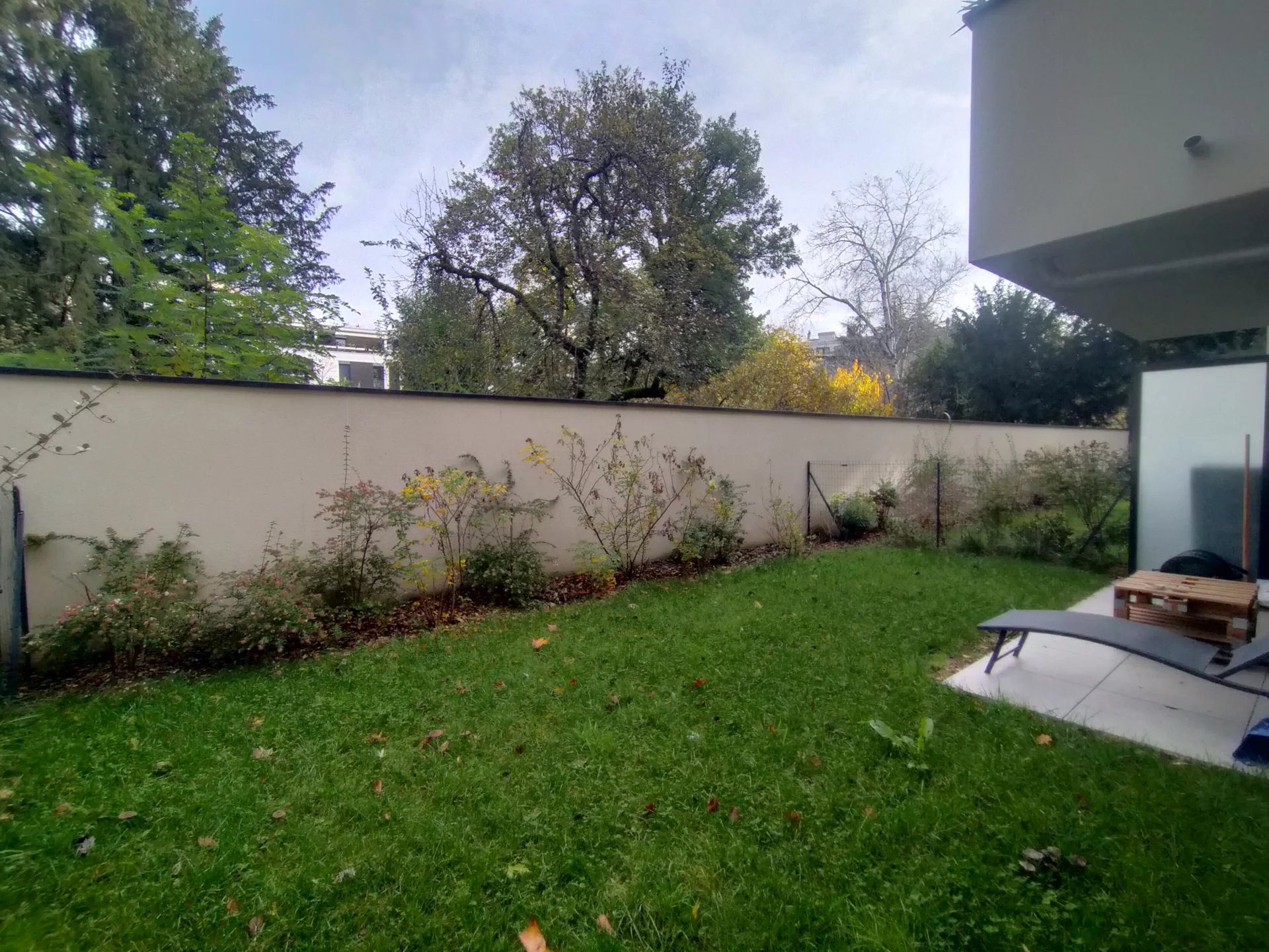 7932591 Location Champagne-au-Mont-d’Or