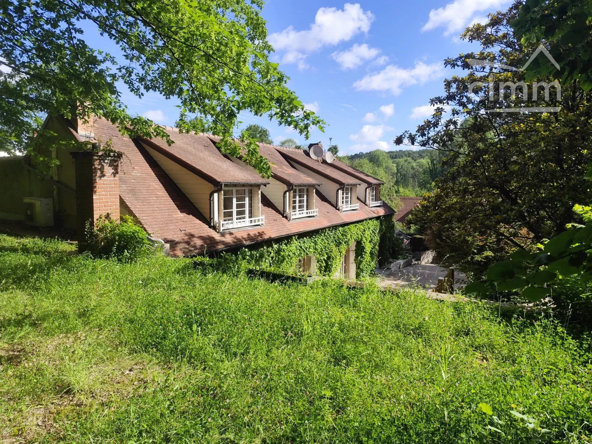 Agence immobilière de 