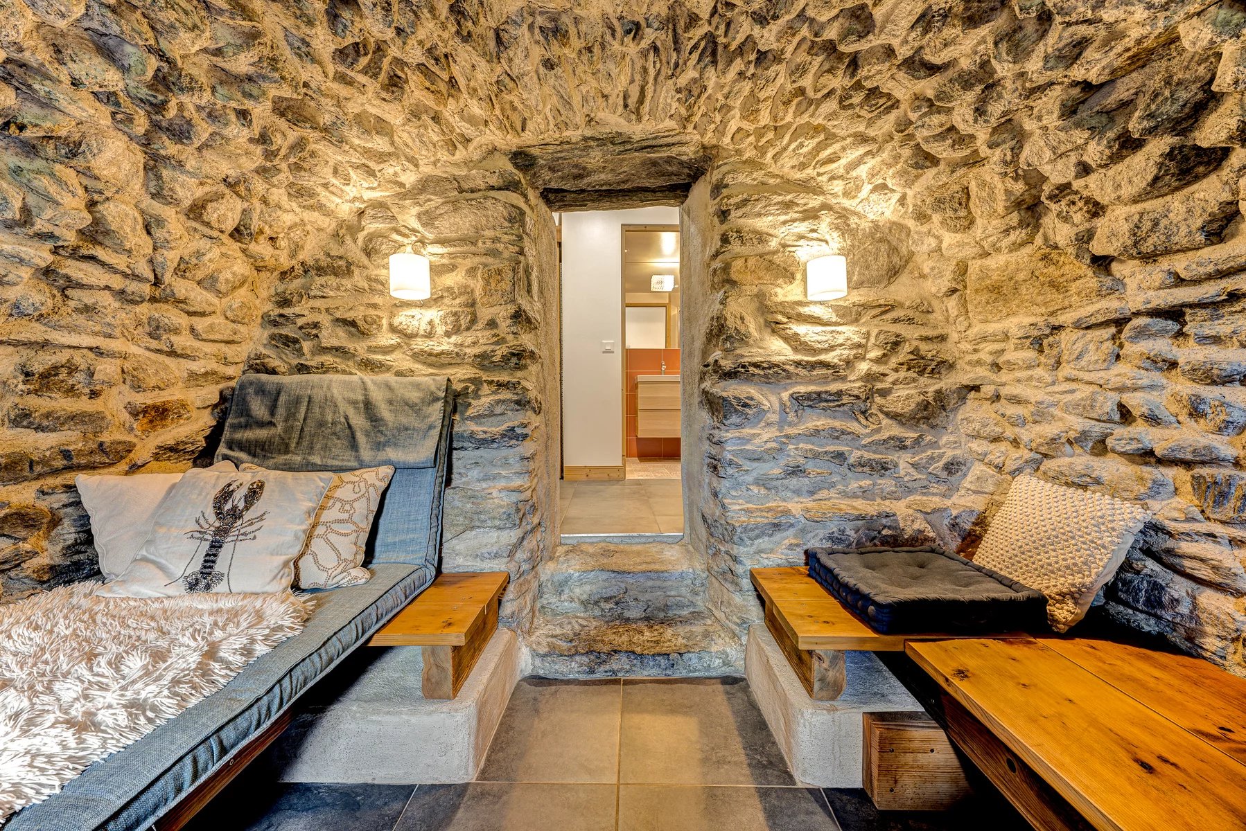 Photo of CHAMONIX - A bright, modern apartment with private terrace