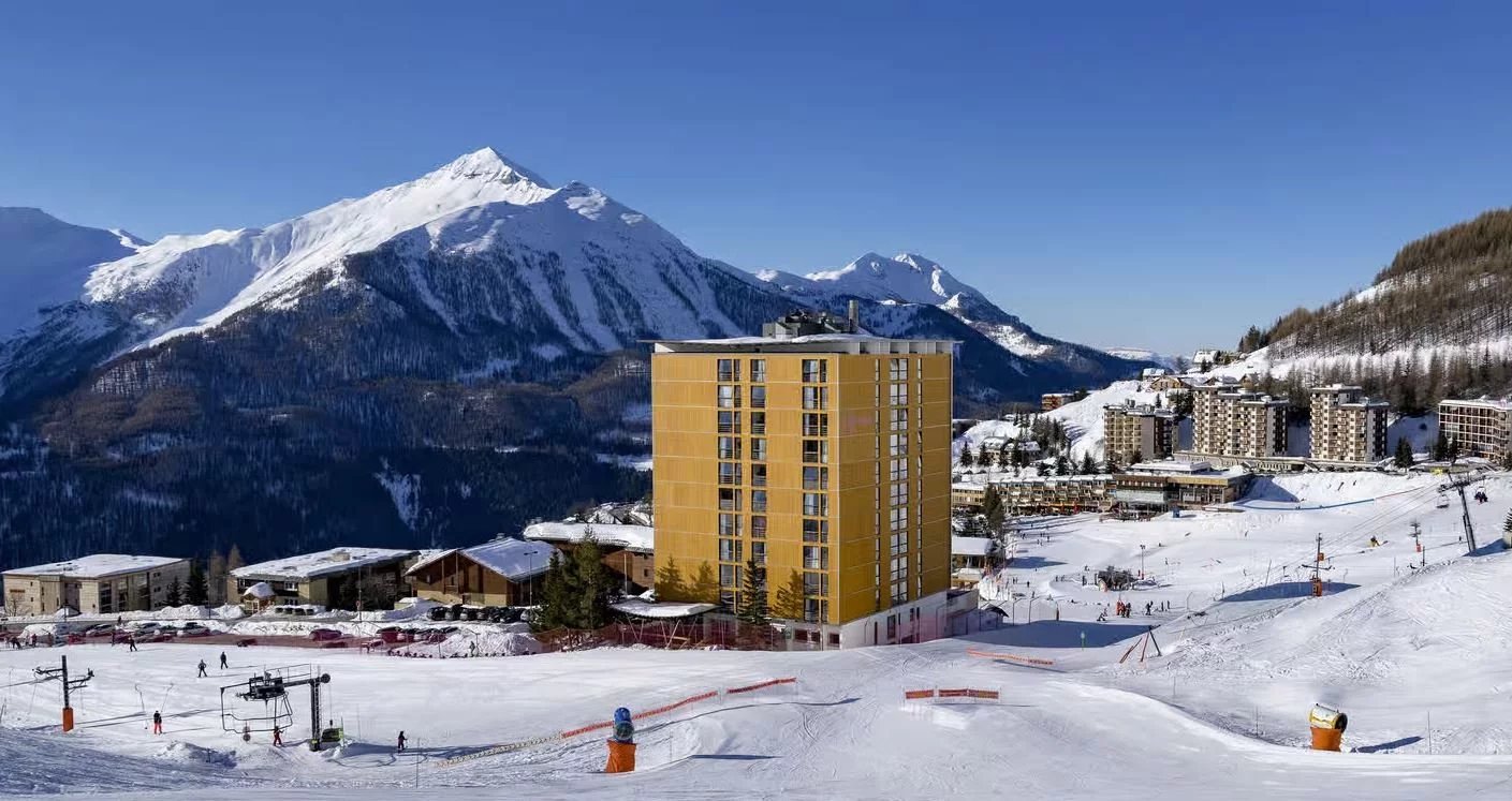 INVESTISSEMENT LOCATIF  ORCIERES  Résidence Belambra Clubs Le Roc Blanc*** - 7,02% de rentabilité