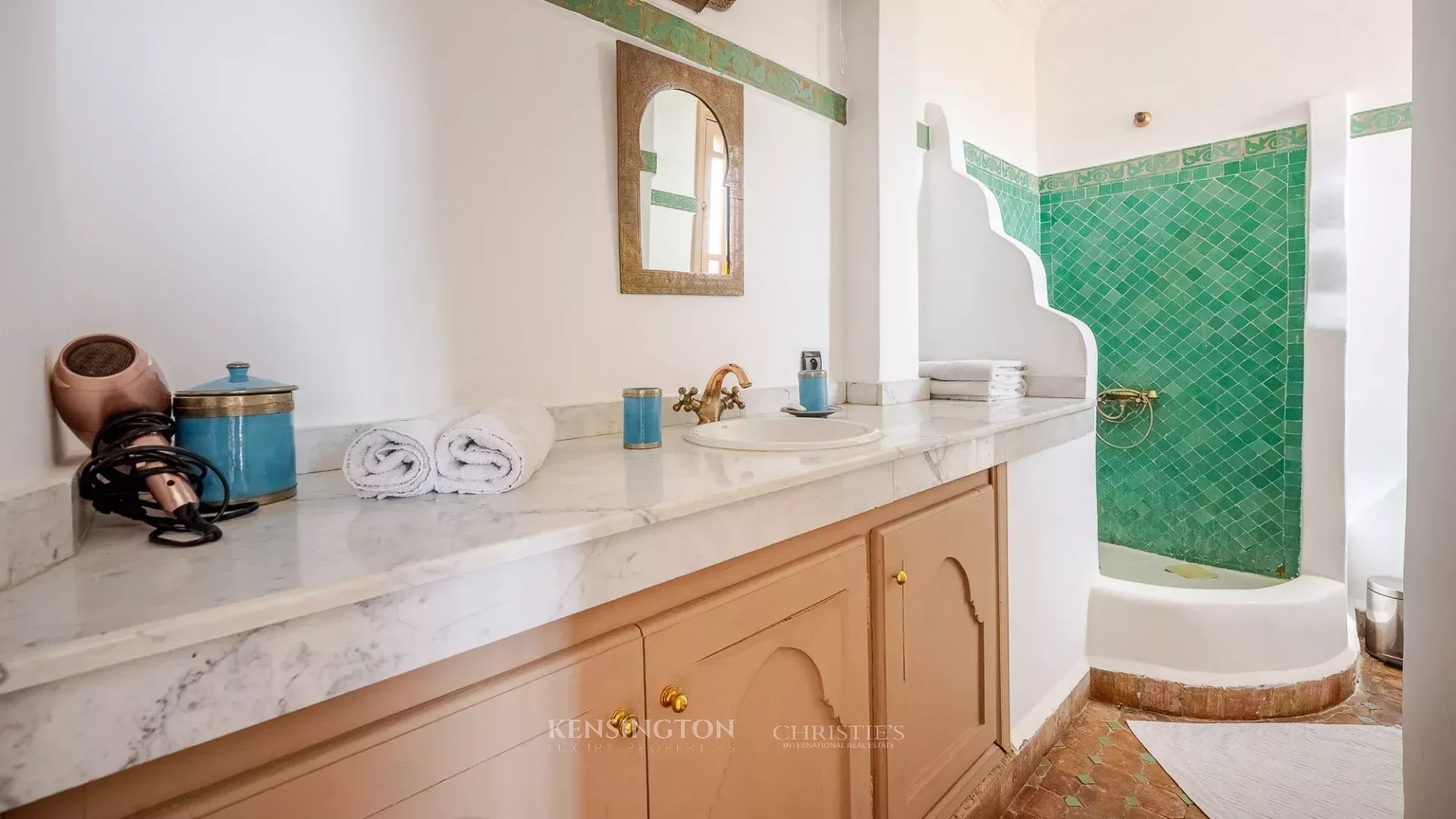 4 Bedroom Villa/Townhouse's Image 37
