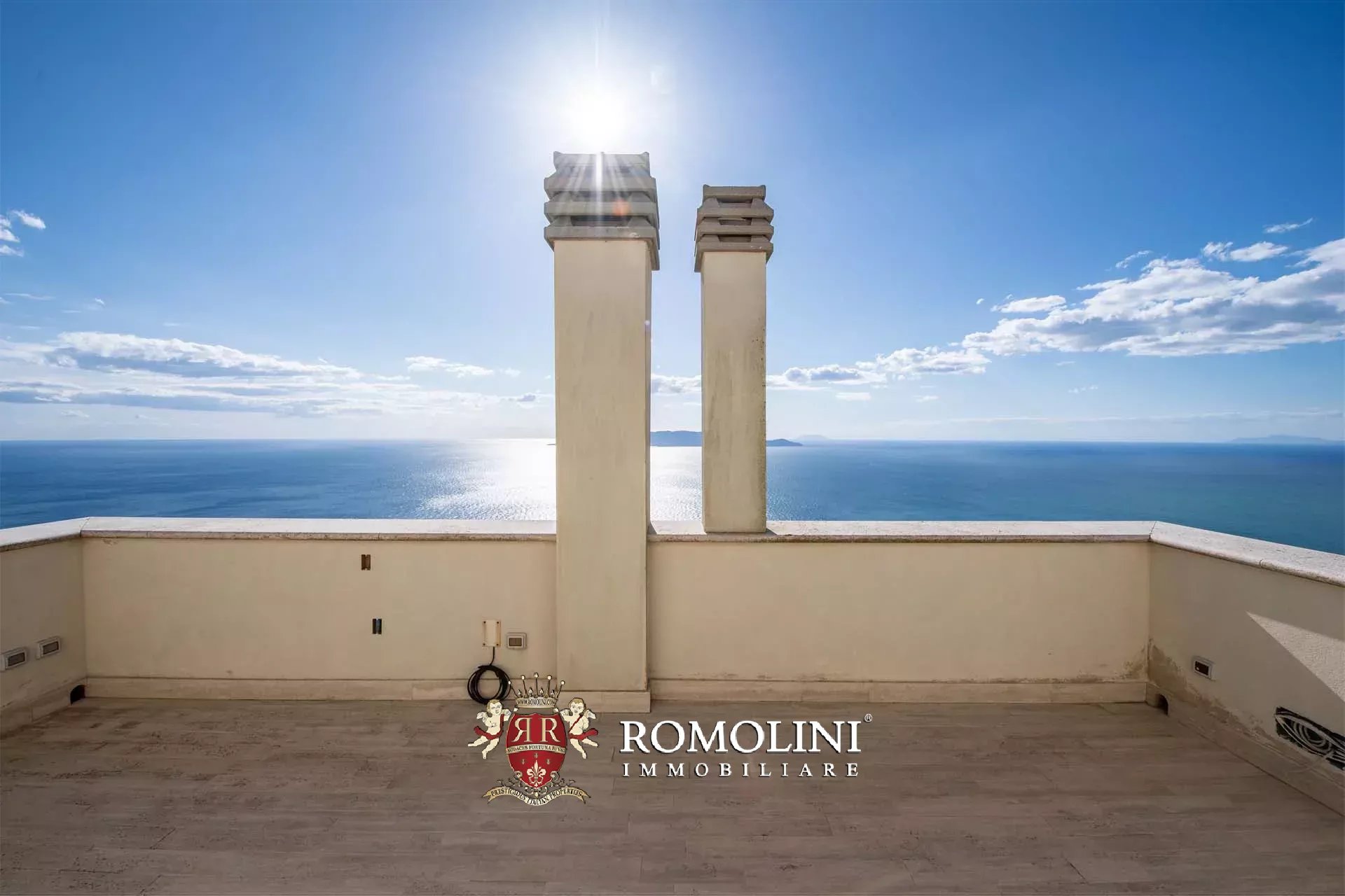 5 Bedroom Villa/Townhouse's Image 64