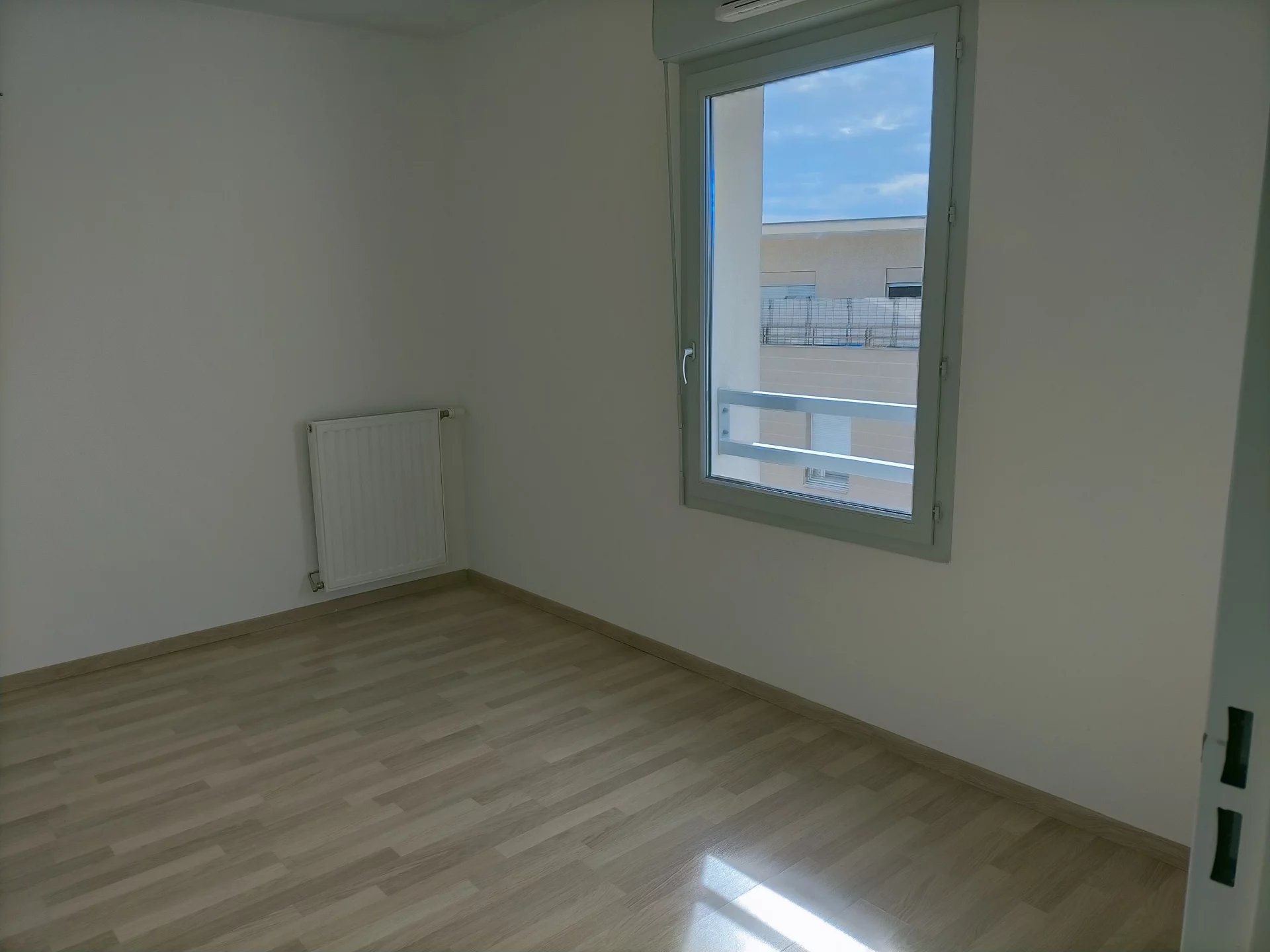 7317088 Location Vaulx-en-Velin