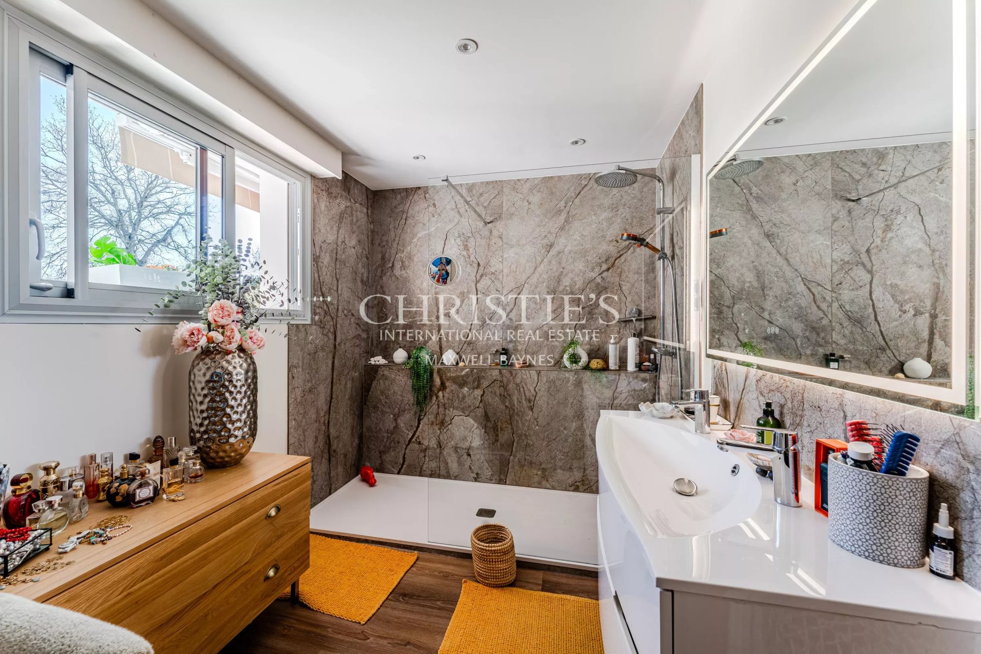4 Bedroom Villa/Townhouse's Image 13