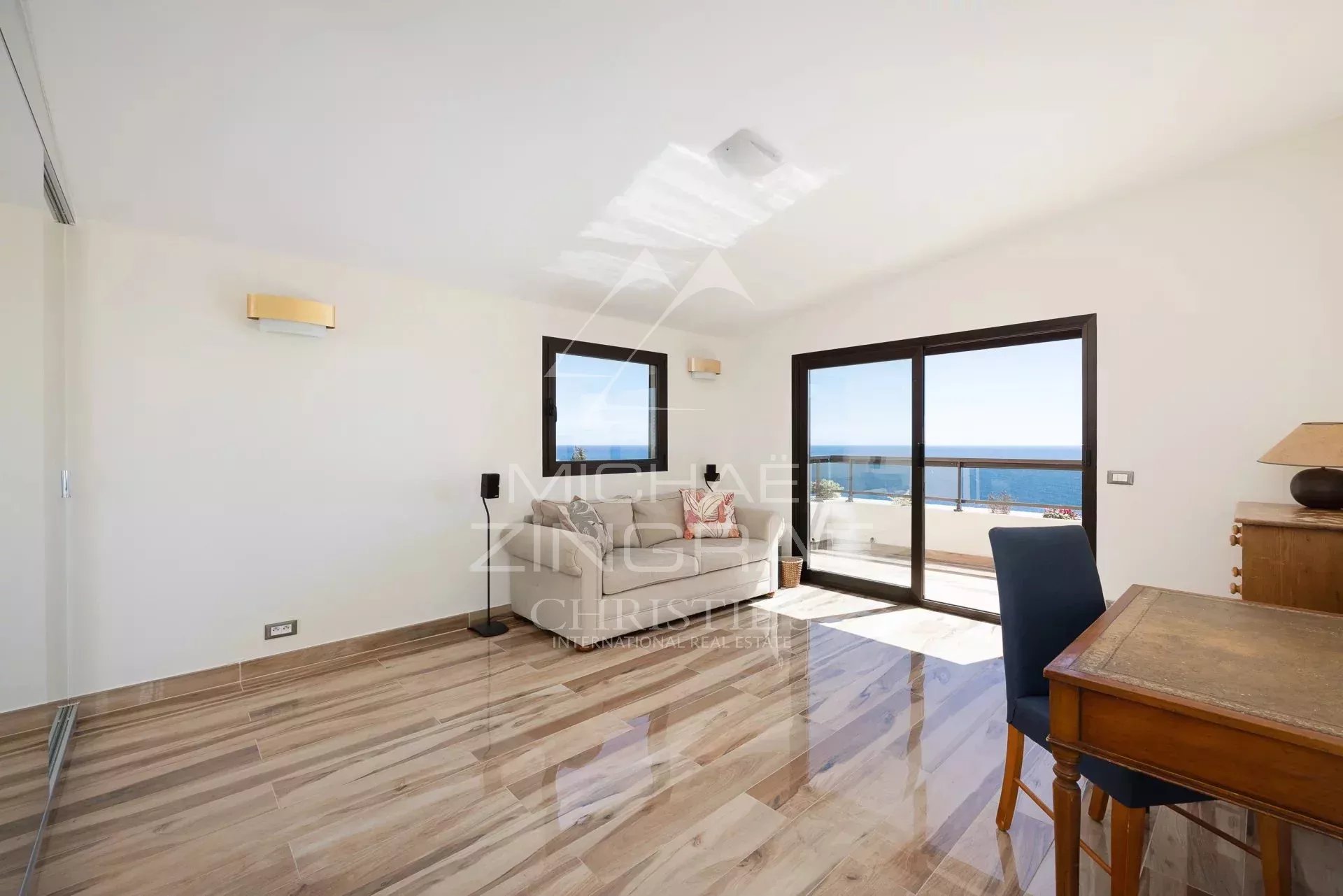 3 Bedroom Apartment/Flat's Image 4