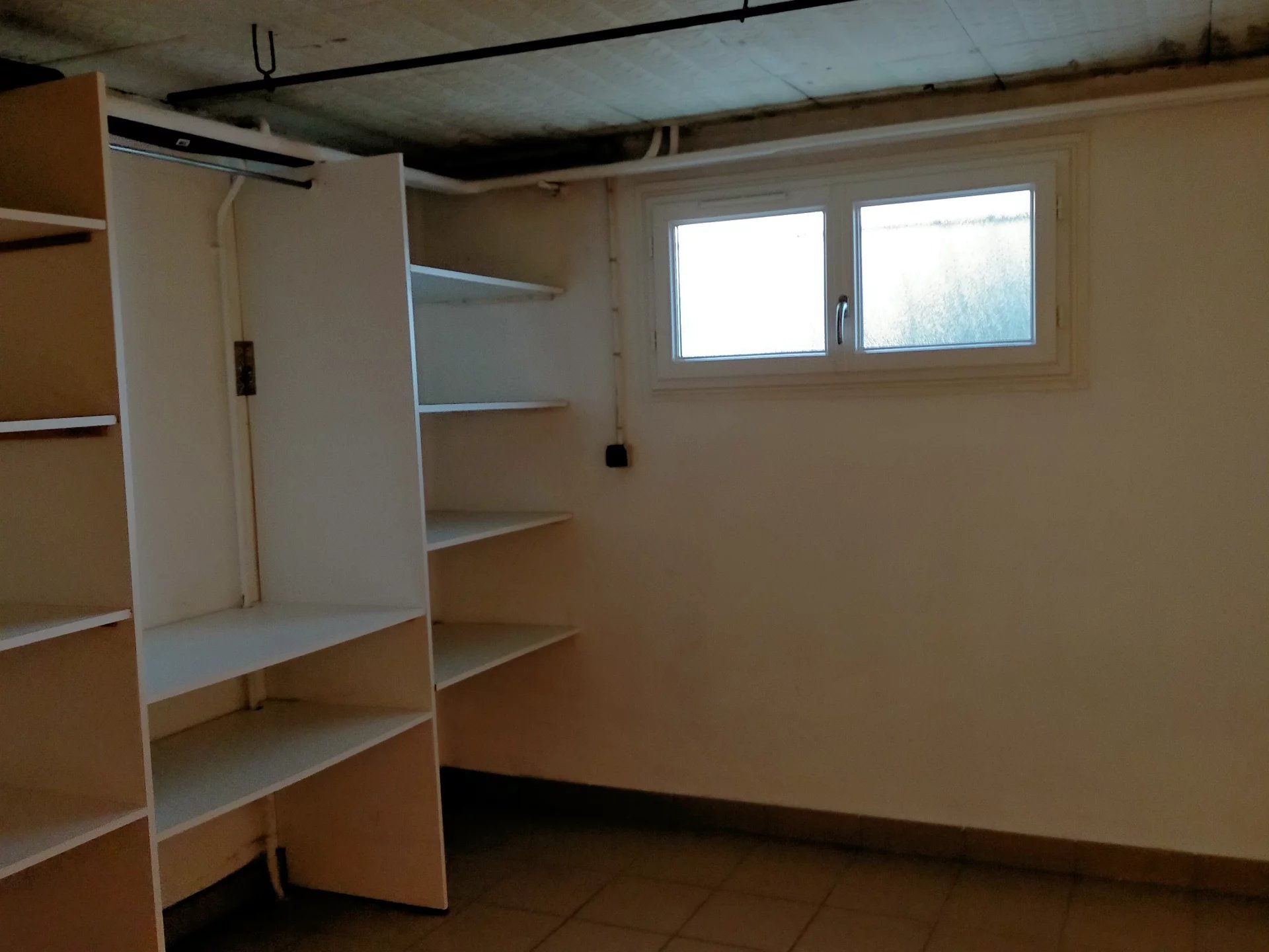 83124740 Location Francheville