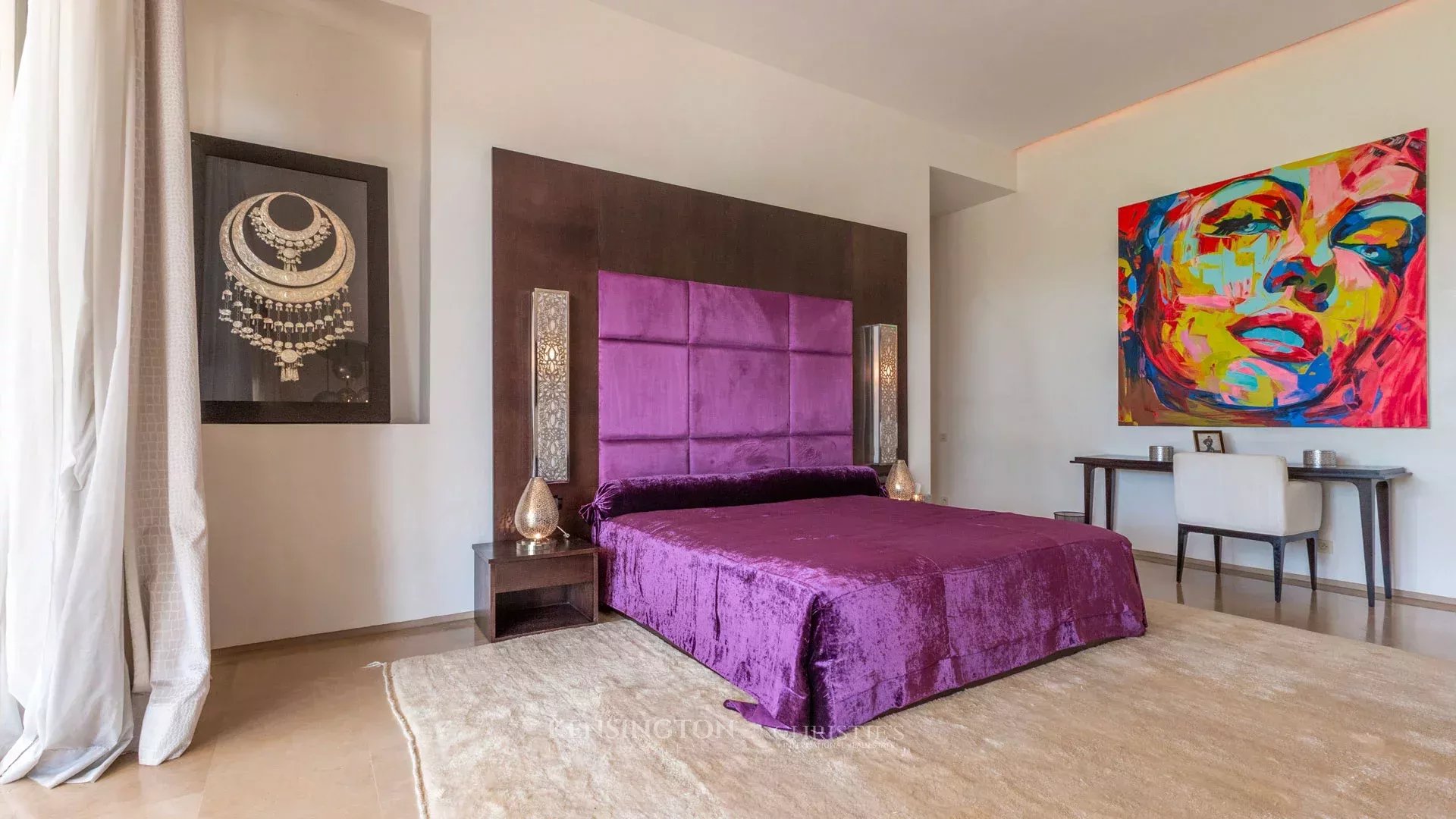 6 Bedroom Villa/Townhouse's Image 36
