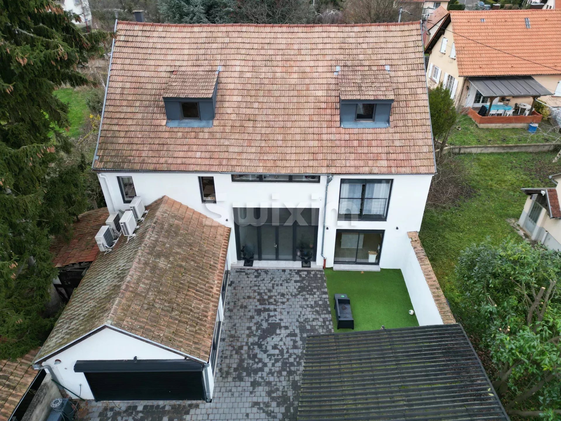 Agence immobilière de SWISS PLAN SAS
